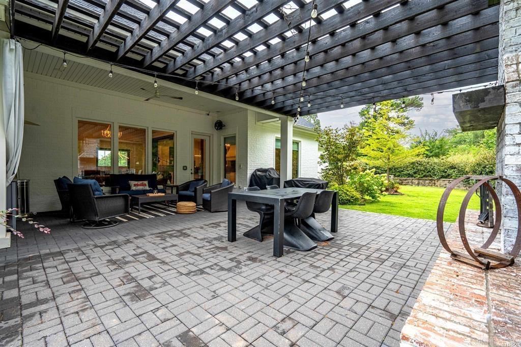 147 Thornbury Court