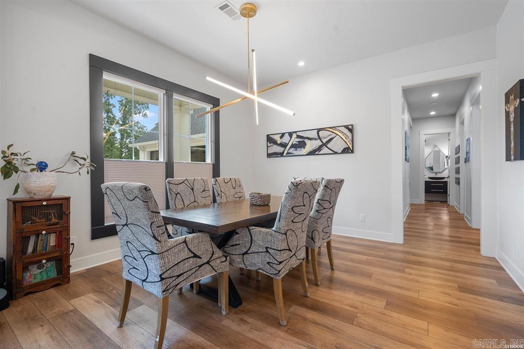 147 Thornbury Court
