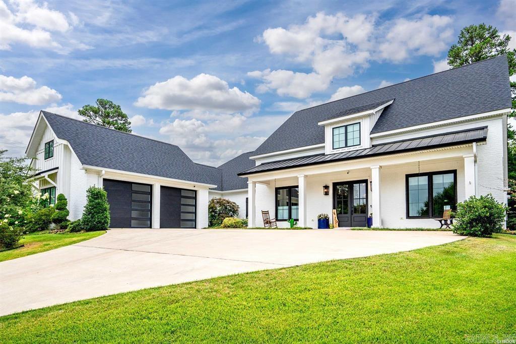 147 Thornbury Court