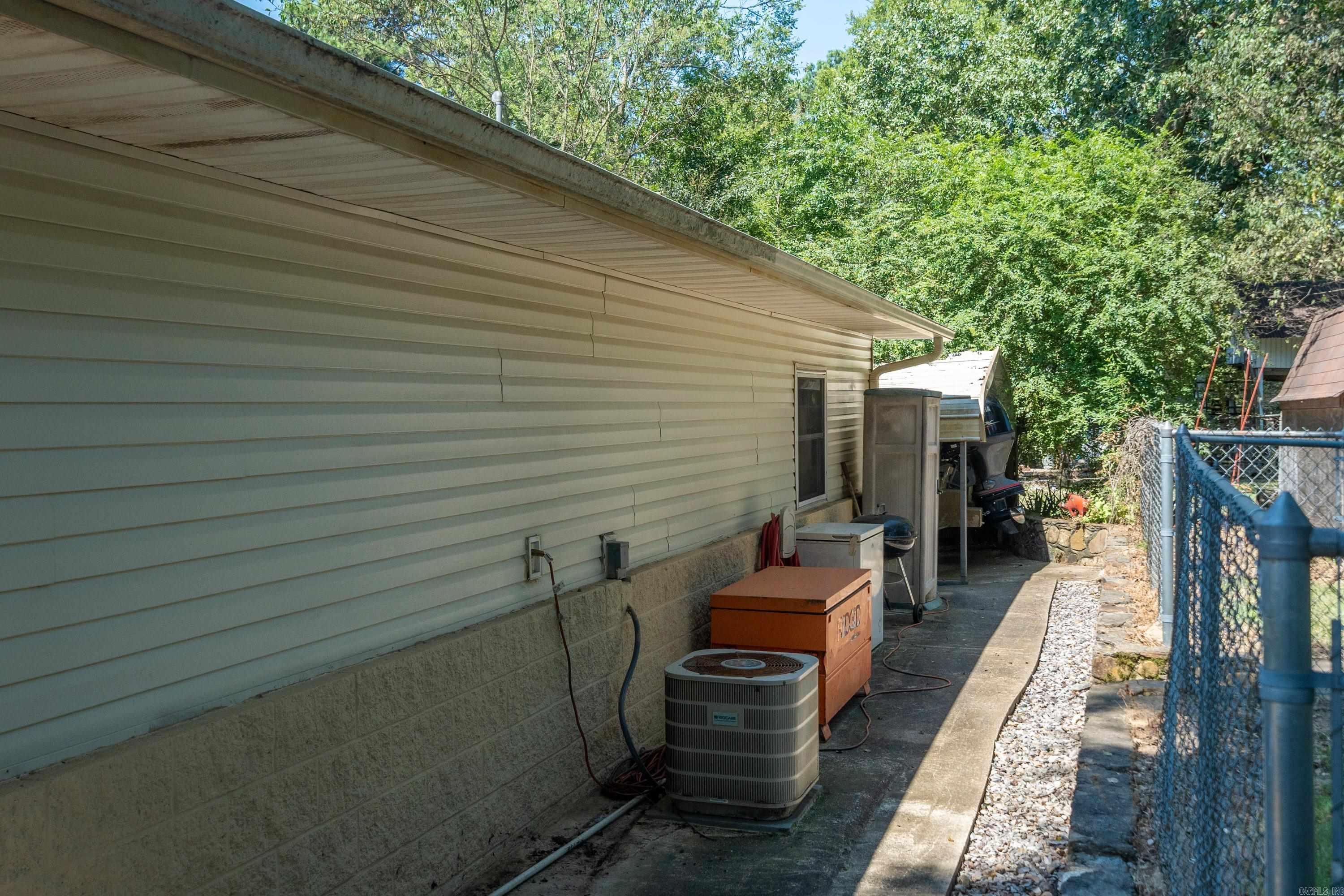 1339 Shady Grove Road