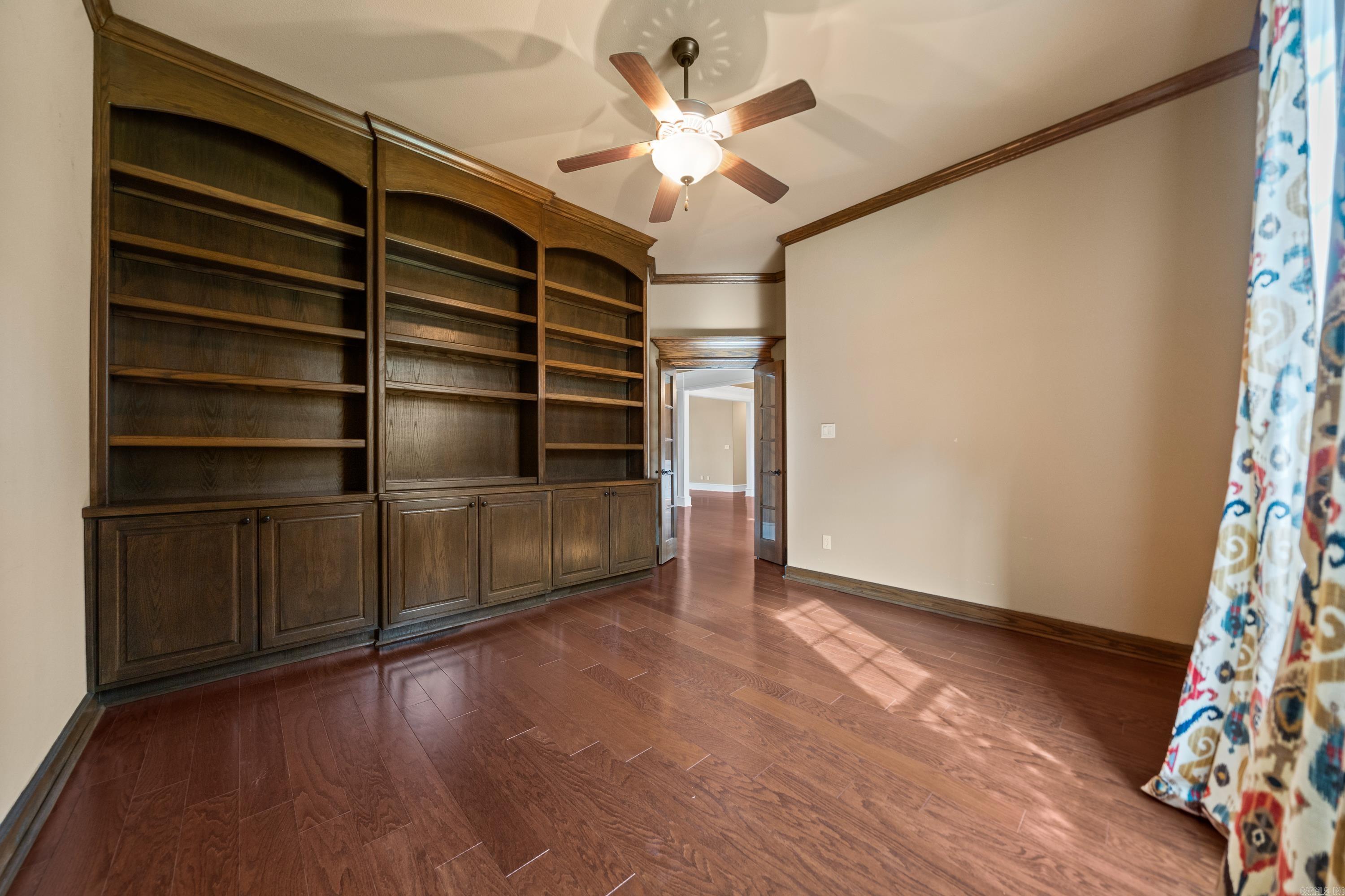 101 Misty Oak