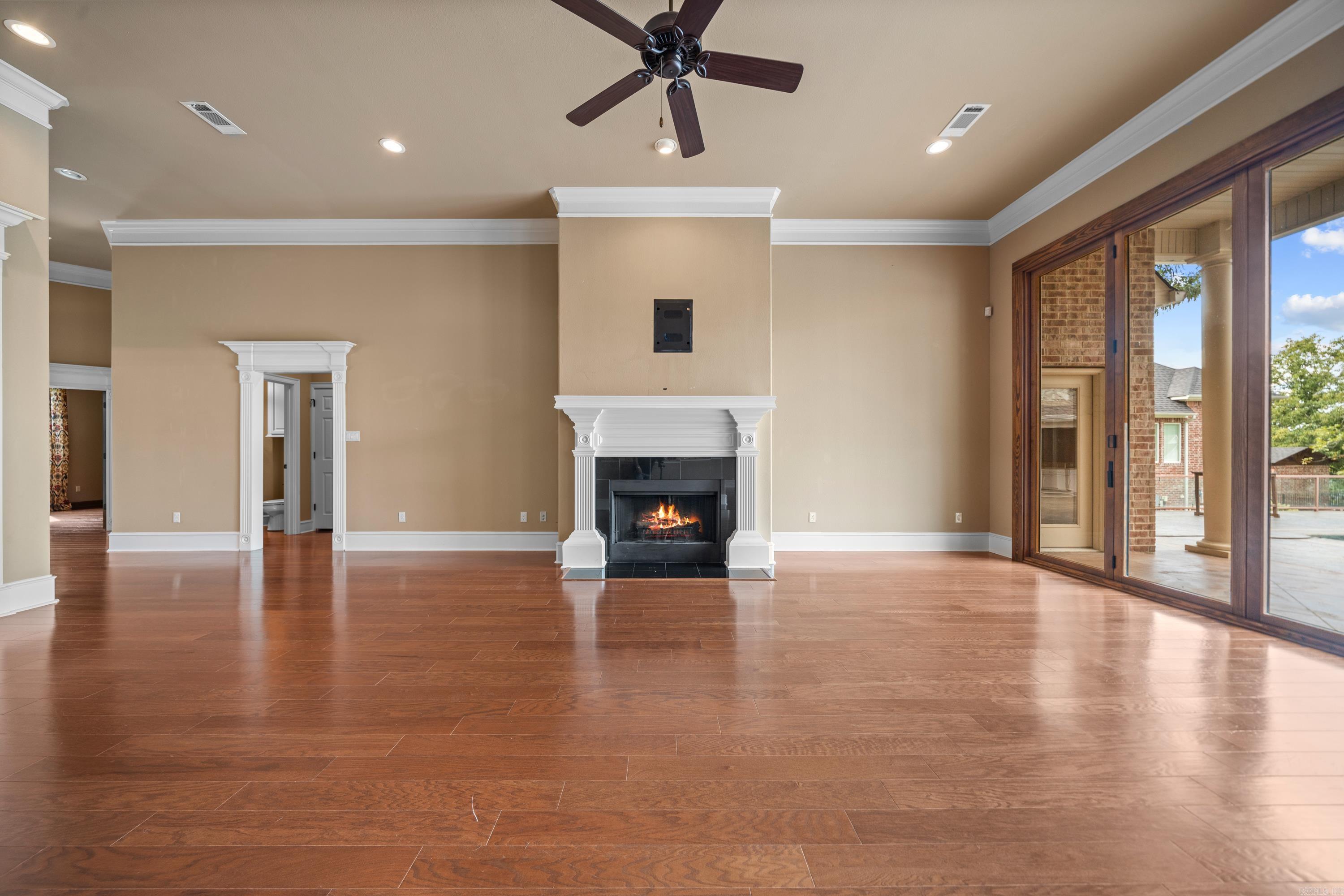 101 Misty Oak