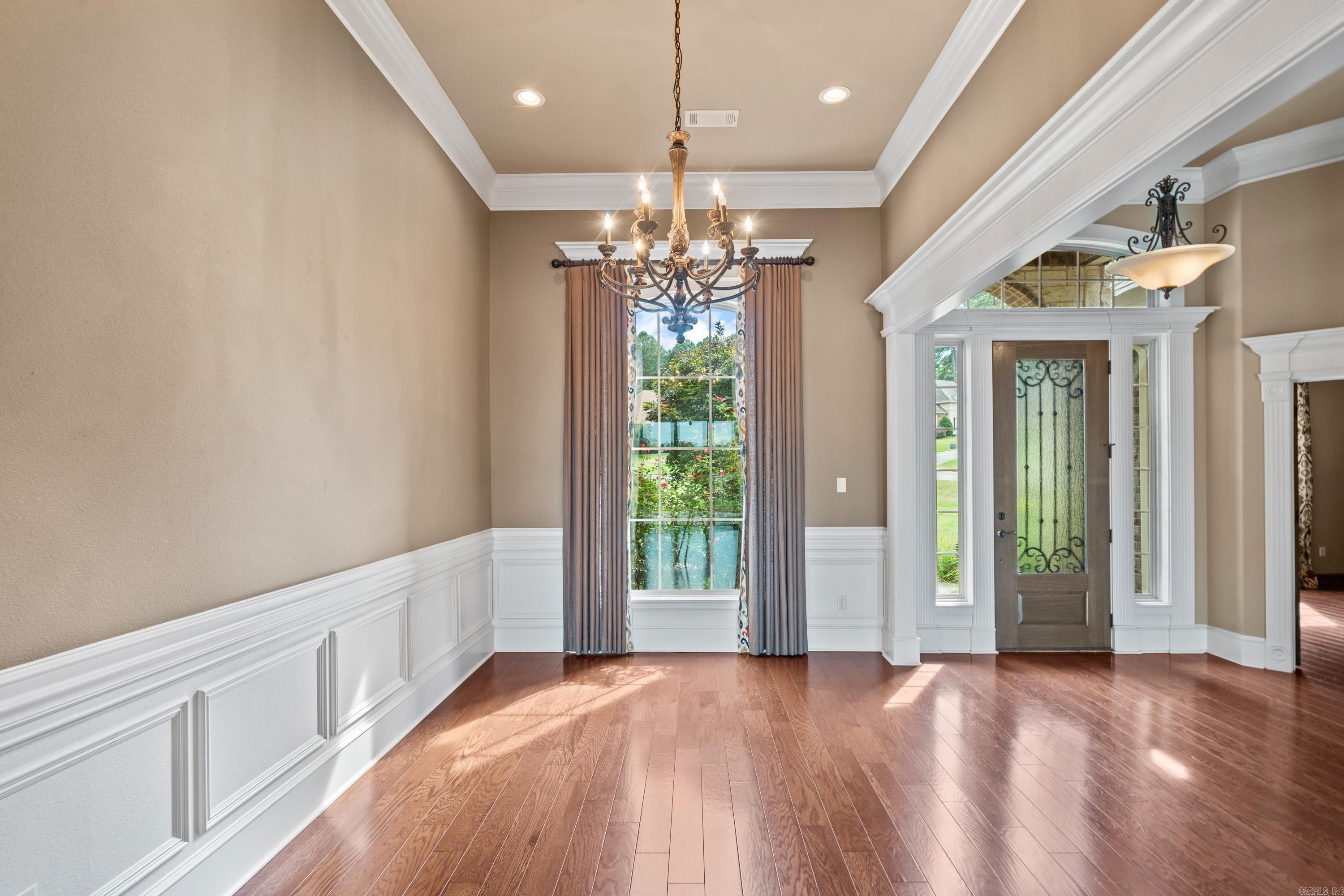 101 Misty Oak