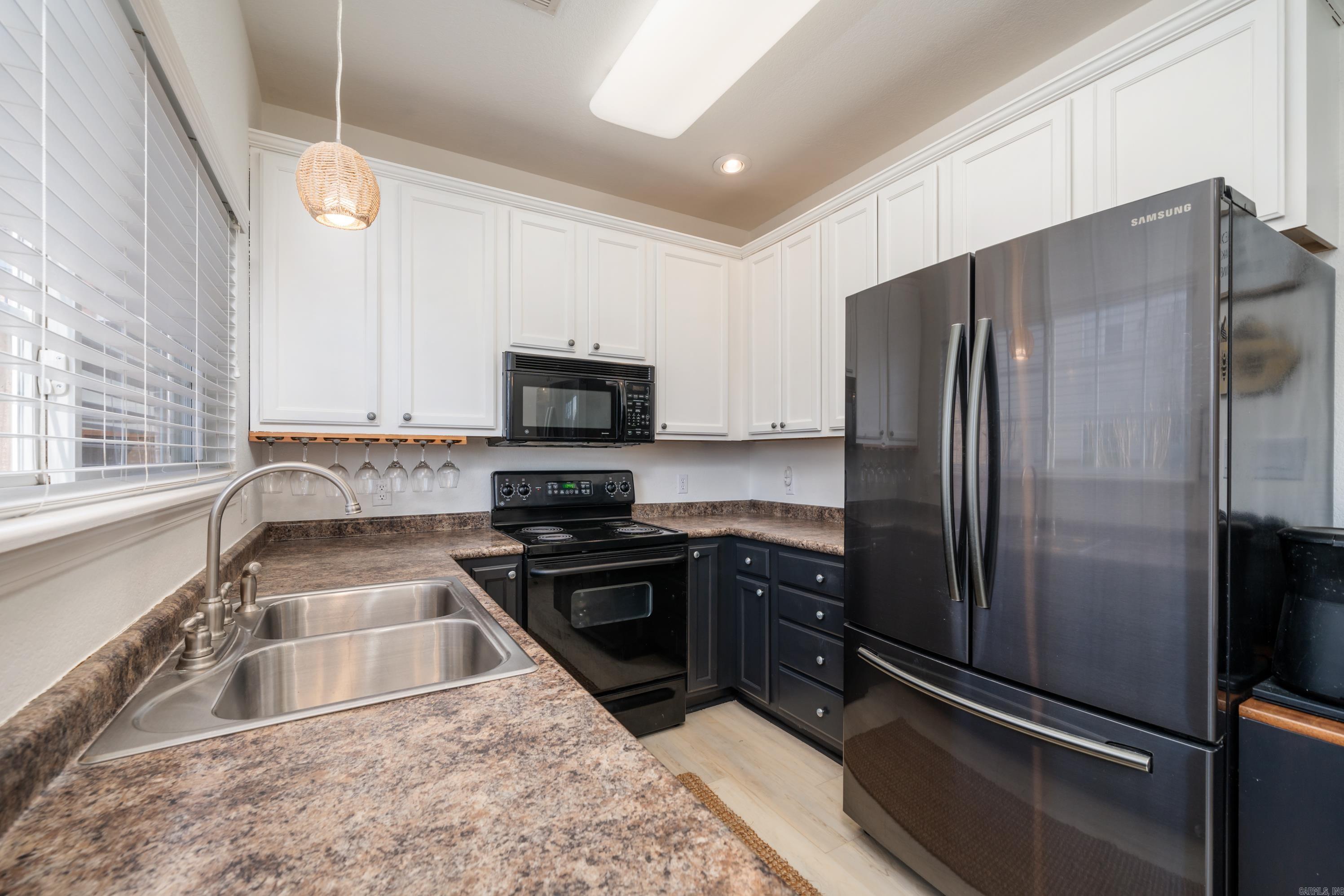 118 PRETTI Point Unit: A2