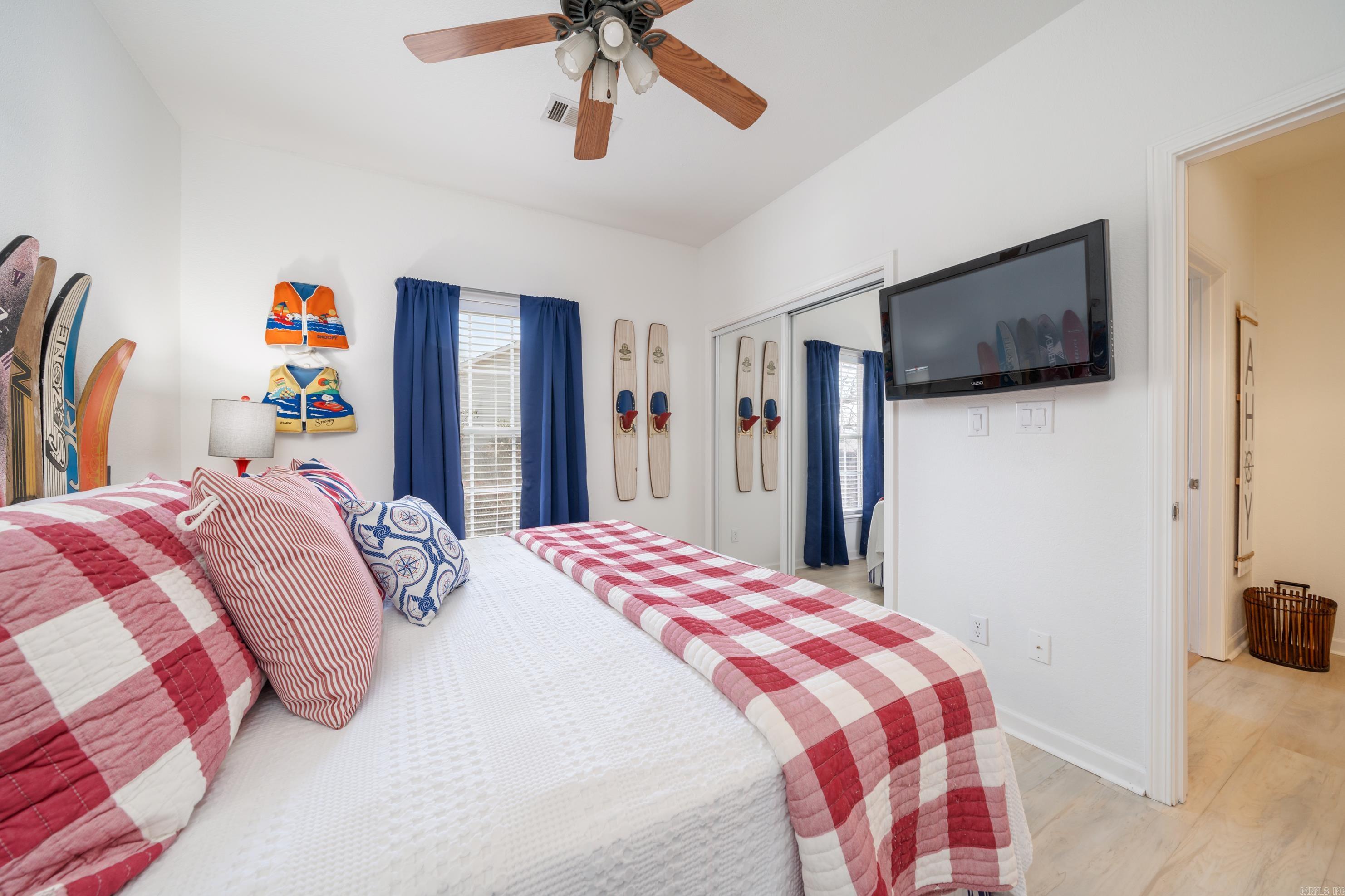 118 PRETTI Point Unit: A2