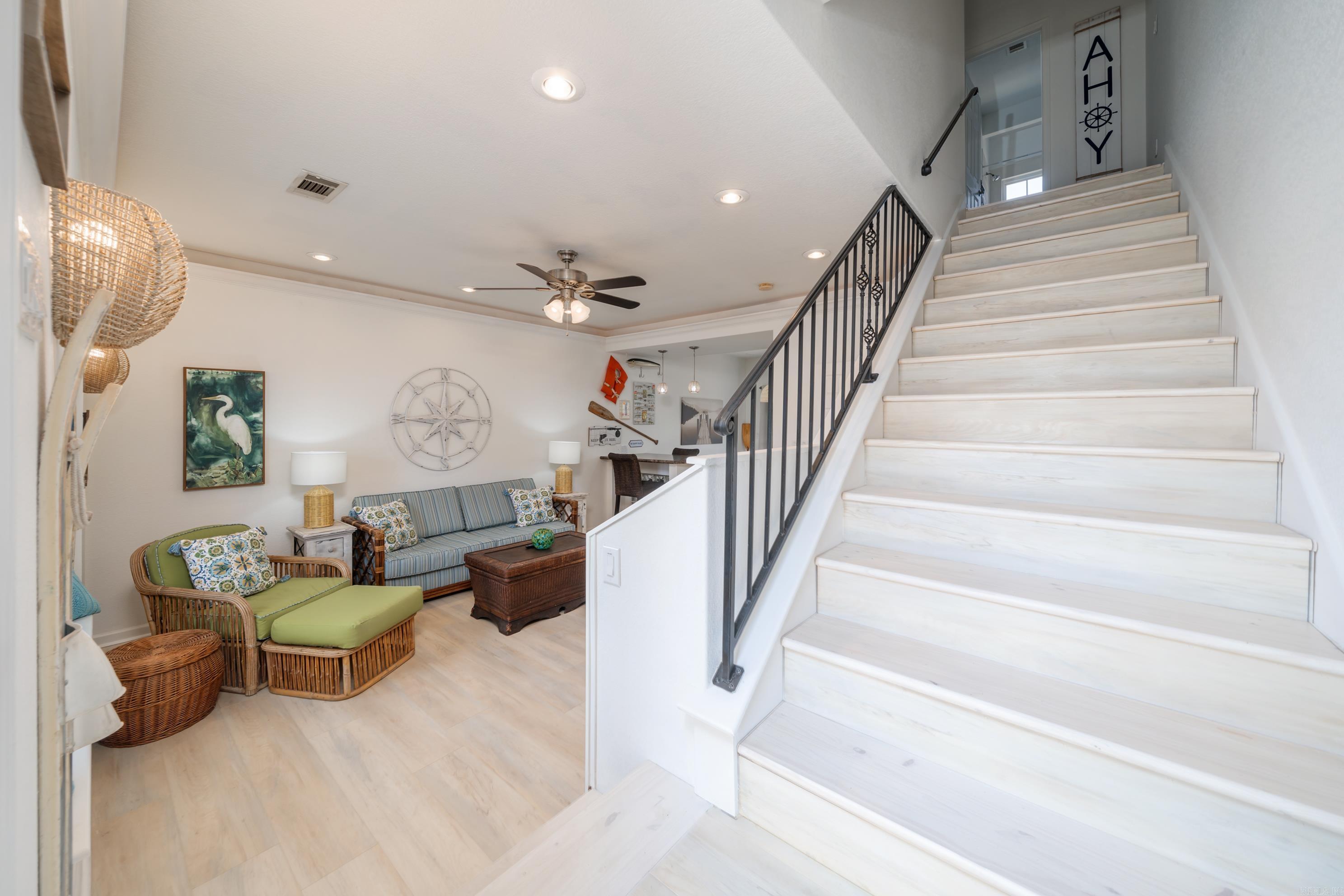 118 PRETTI Point Unit: A2