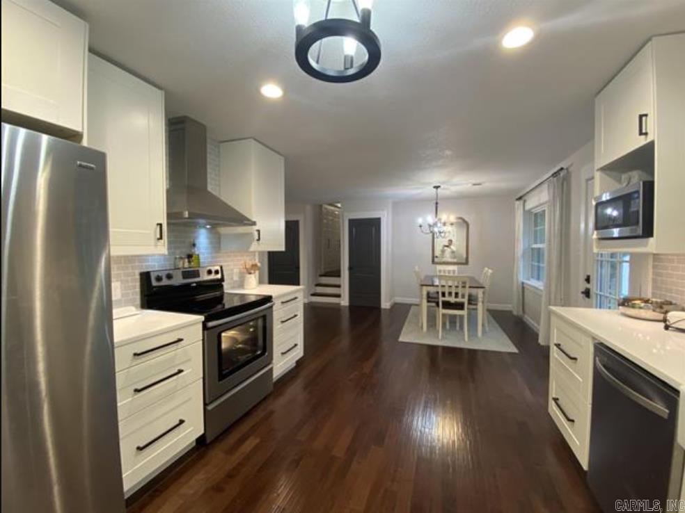 202 Stonehenge Court