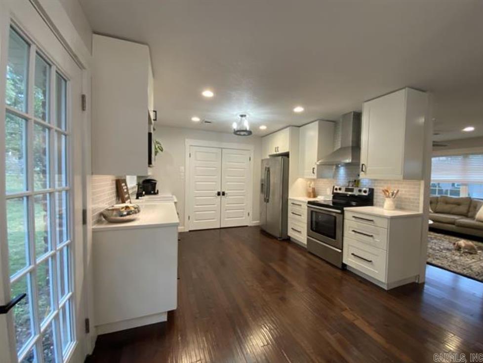 202 Stonehenge Court