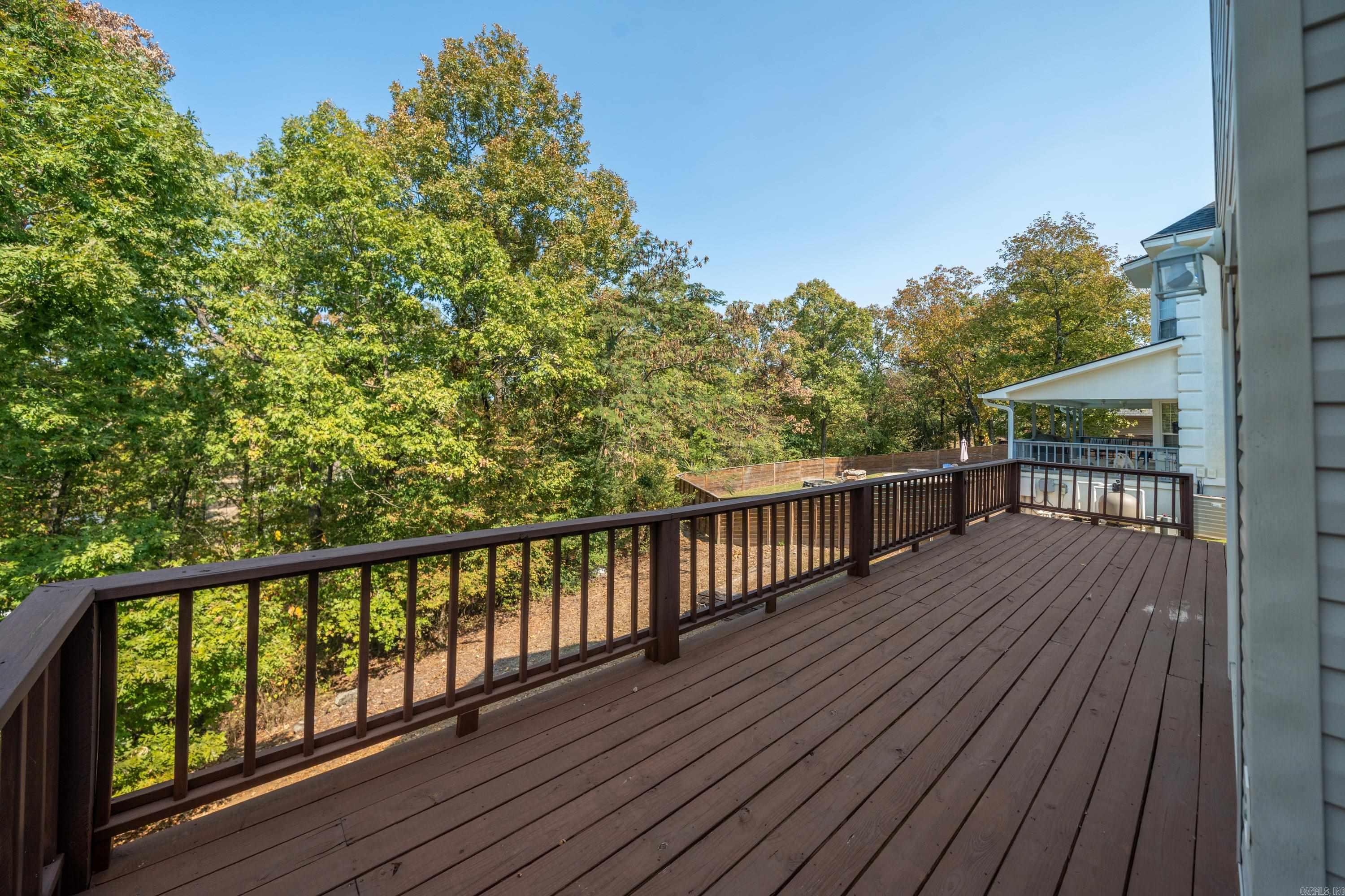 106 Hunterscove Court