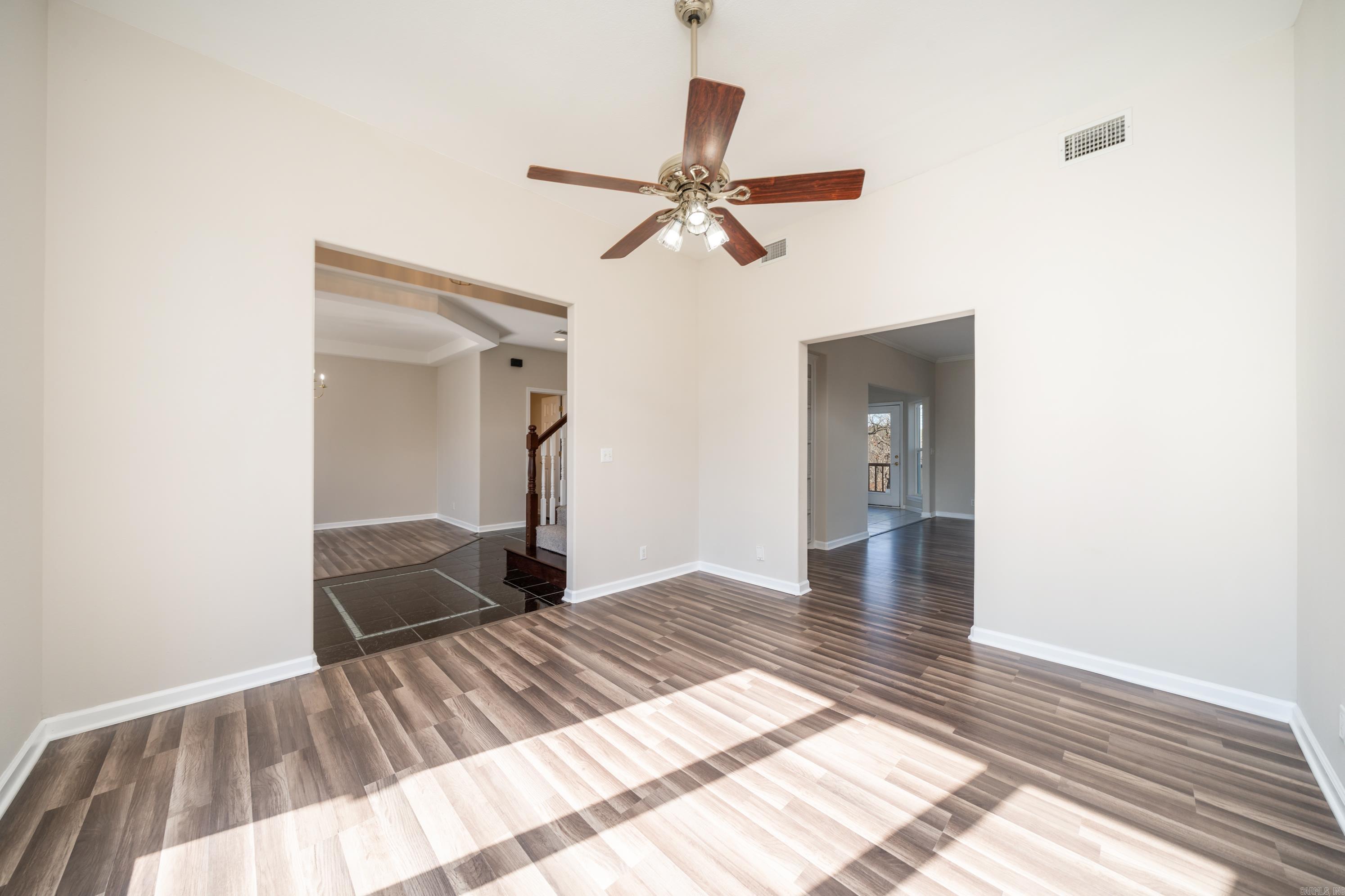 106 Hunterscove Court