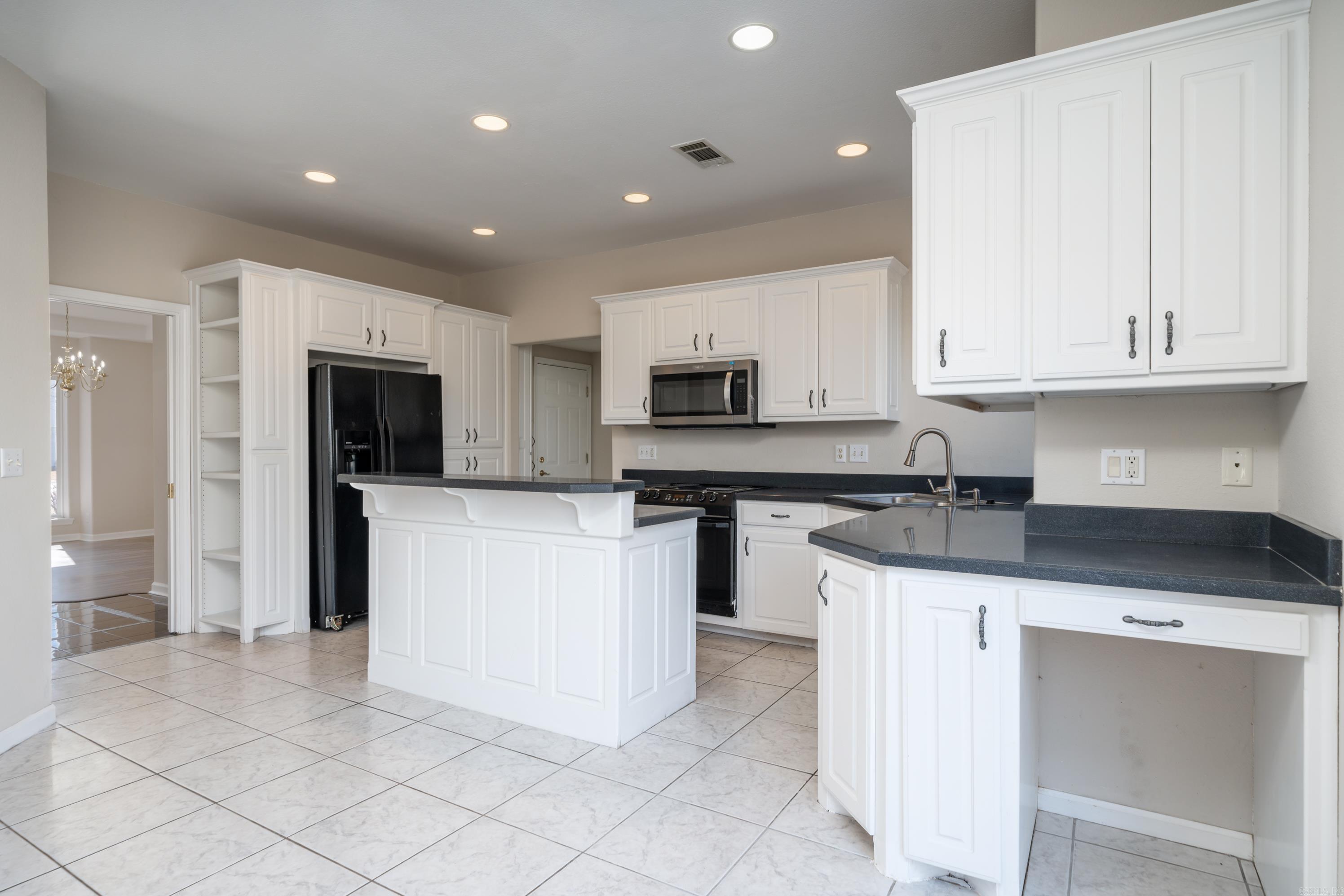 106 Hunterscove Court