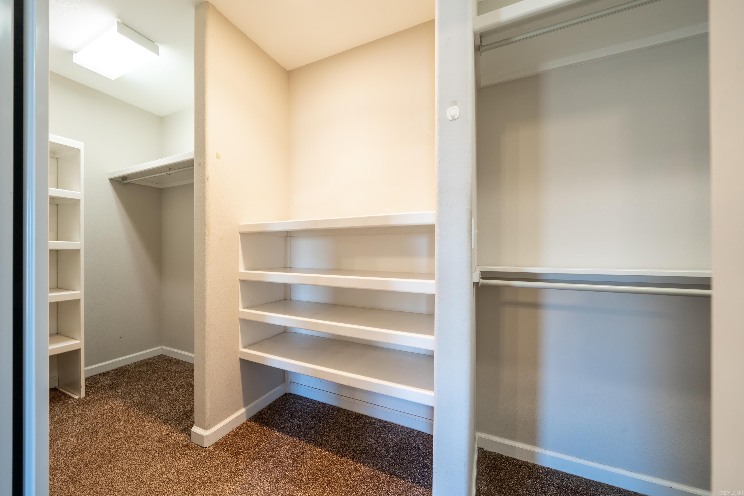 106 Hunterscove Court