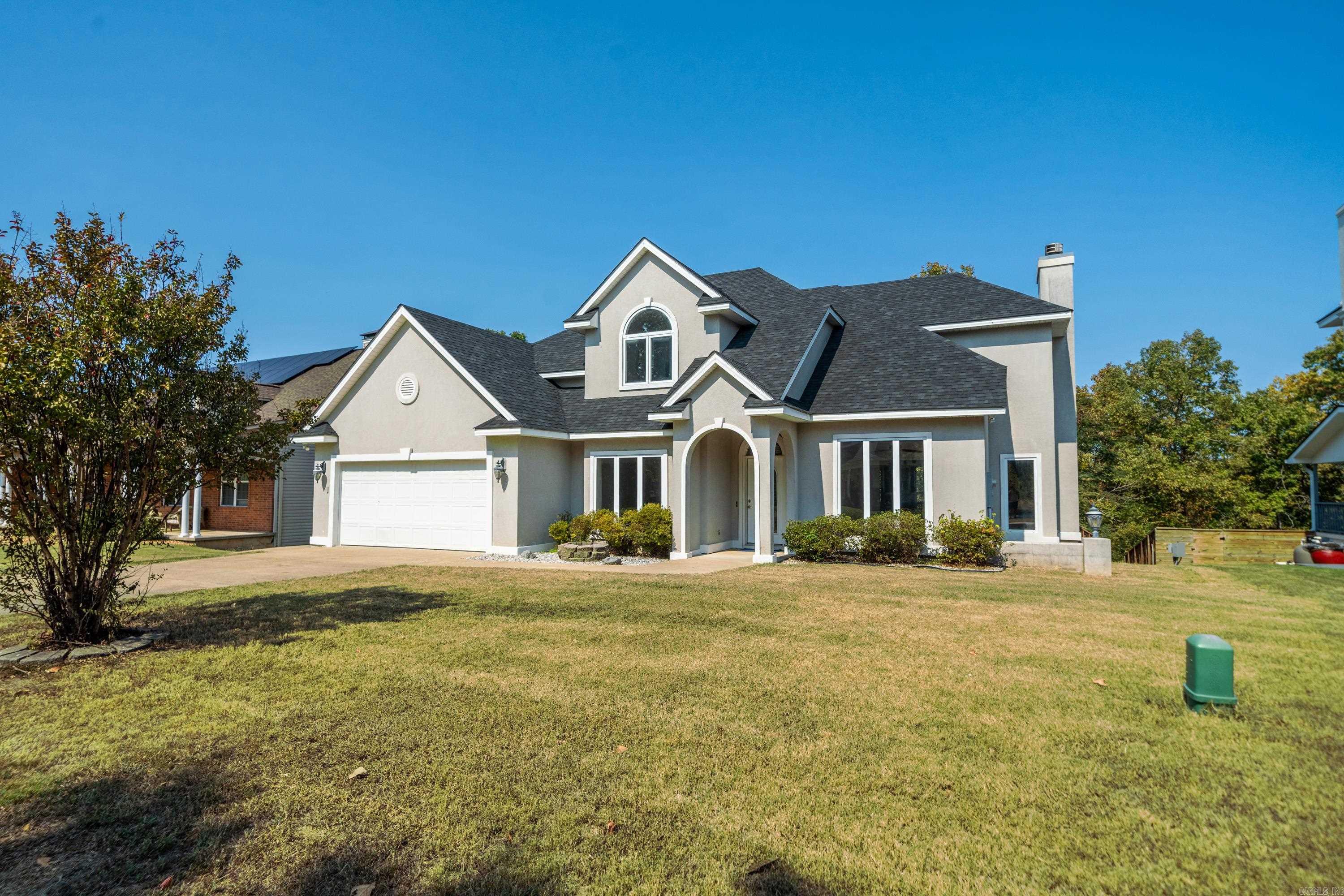 106 Hunterscove Court