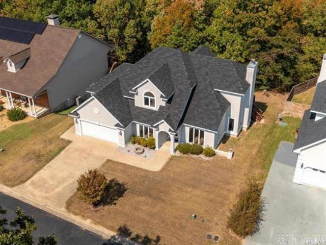 106 Hunterscove Court