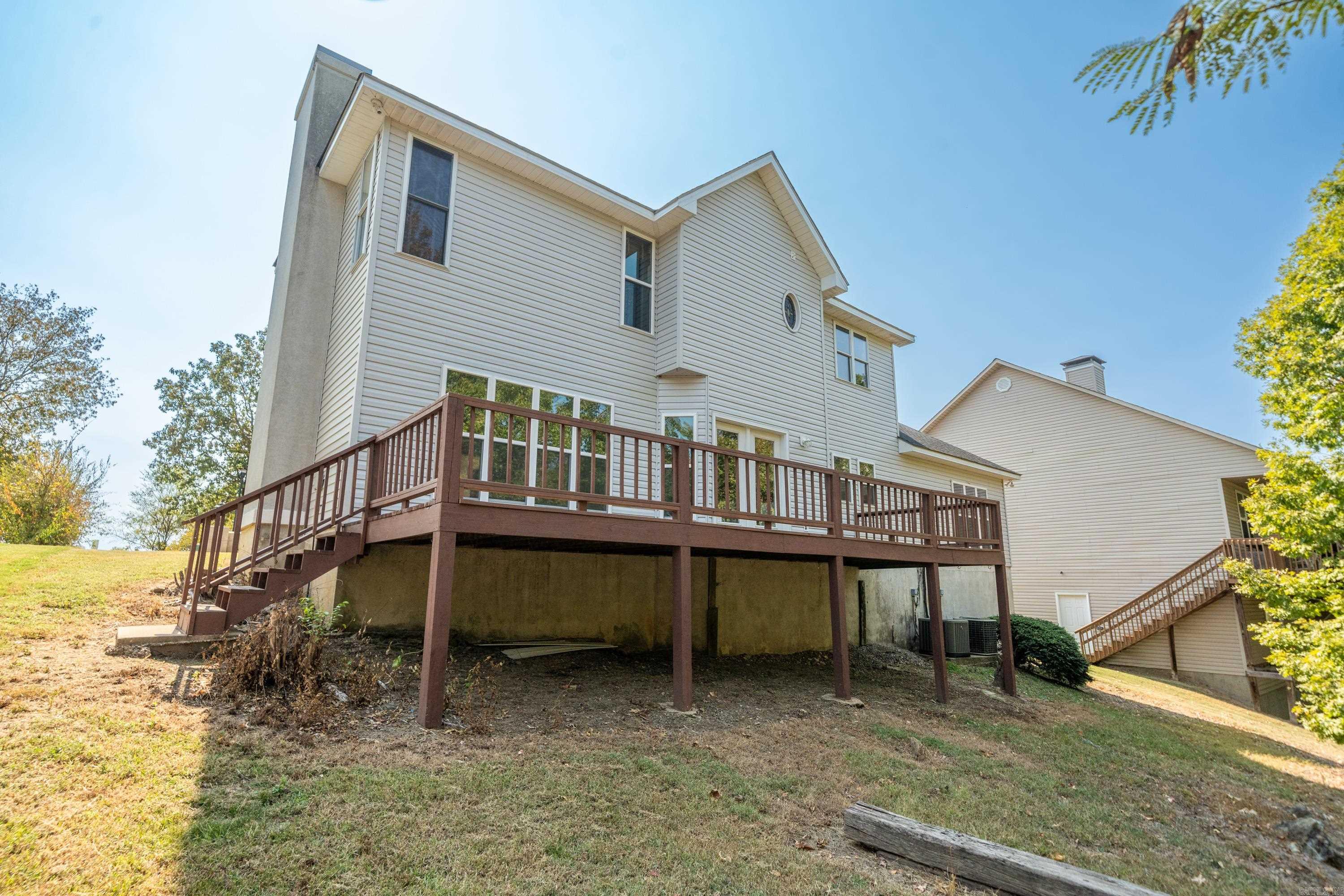 106 Hunterscove Court