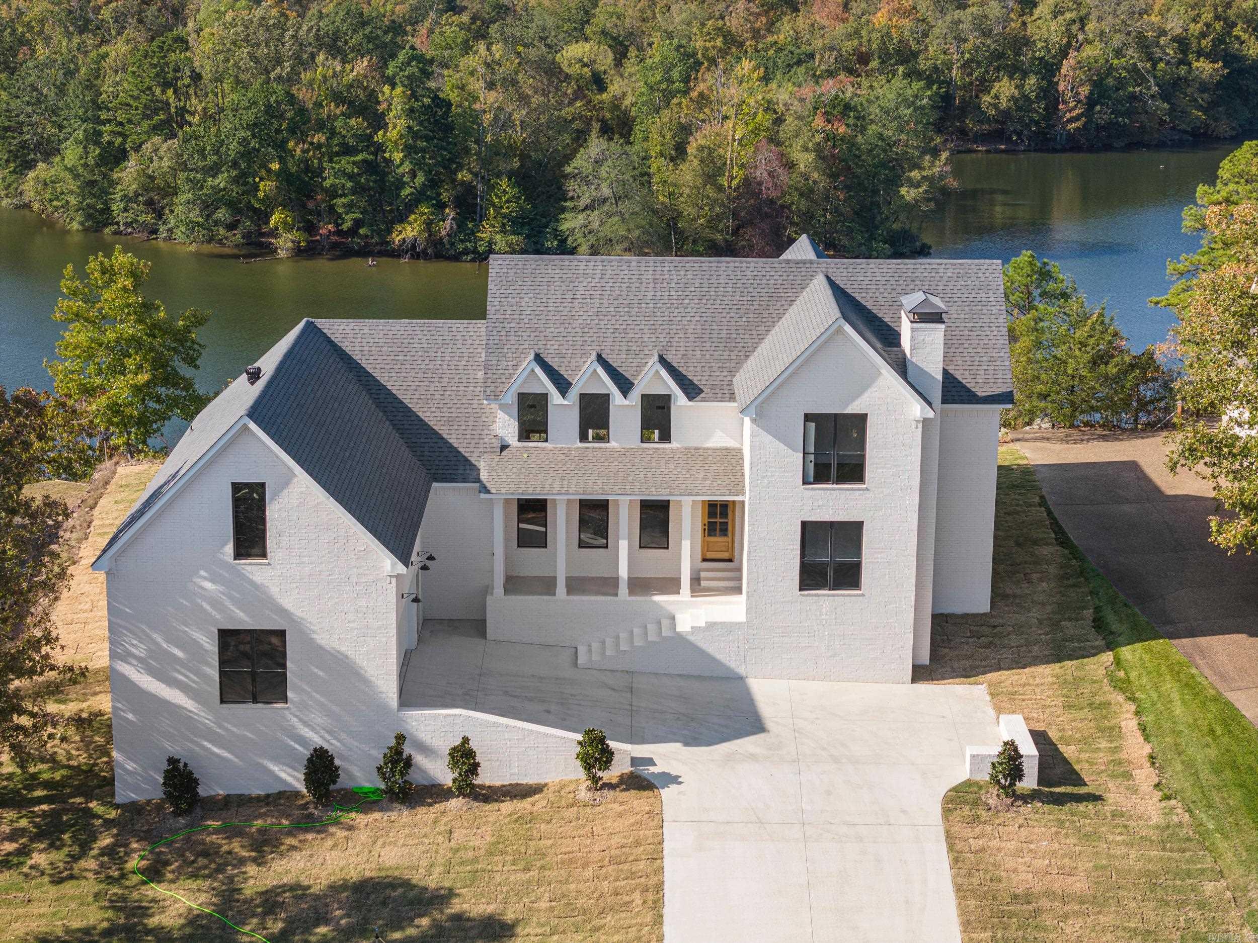 112 Lake Forest Shores Drive