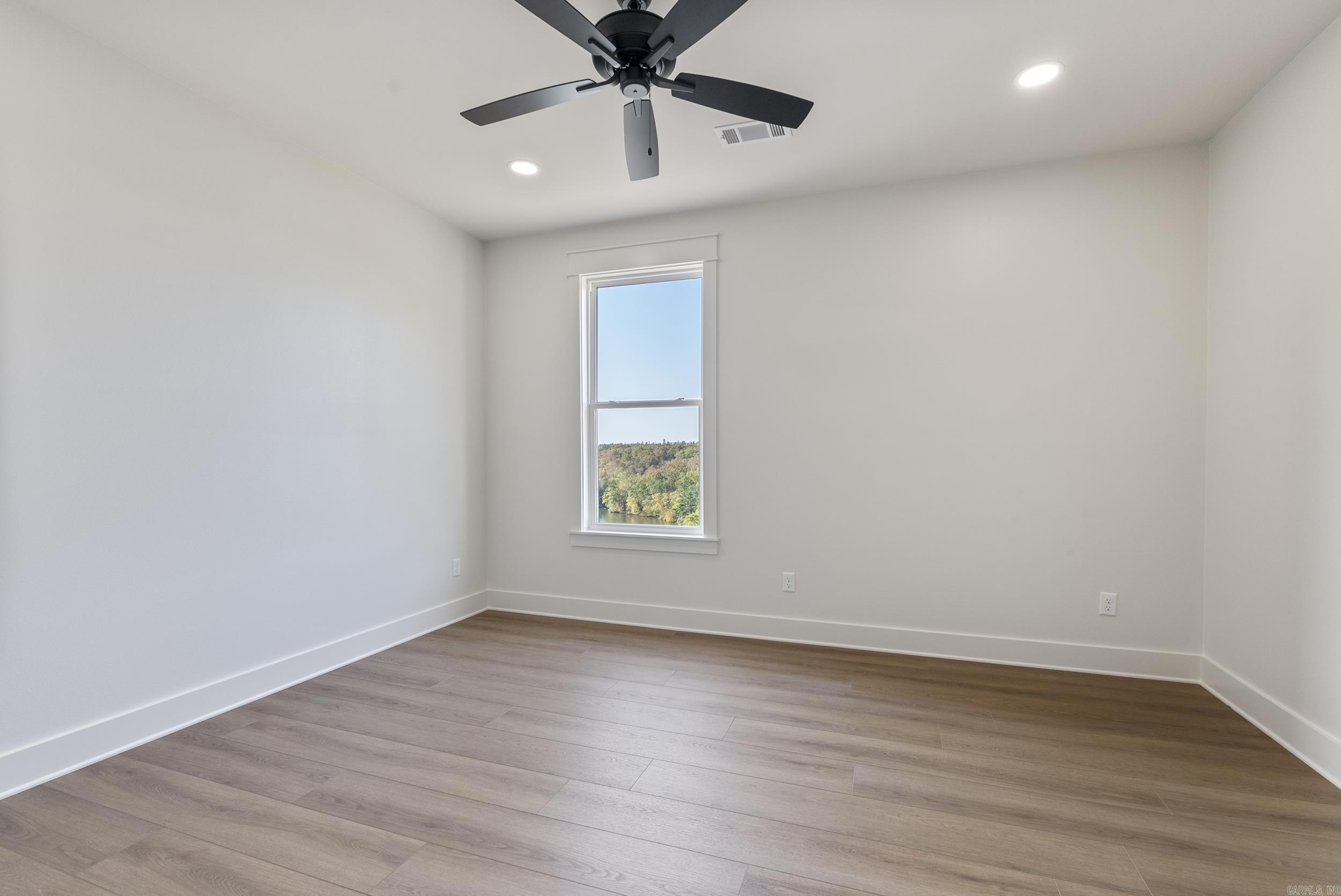 112 Lake Forest Shores Drive