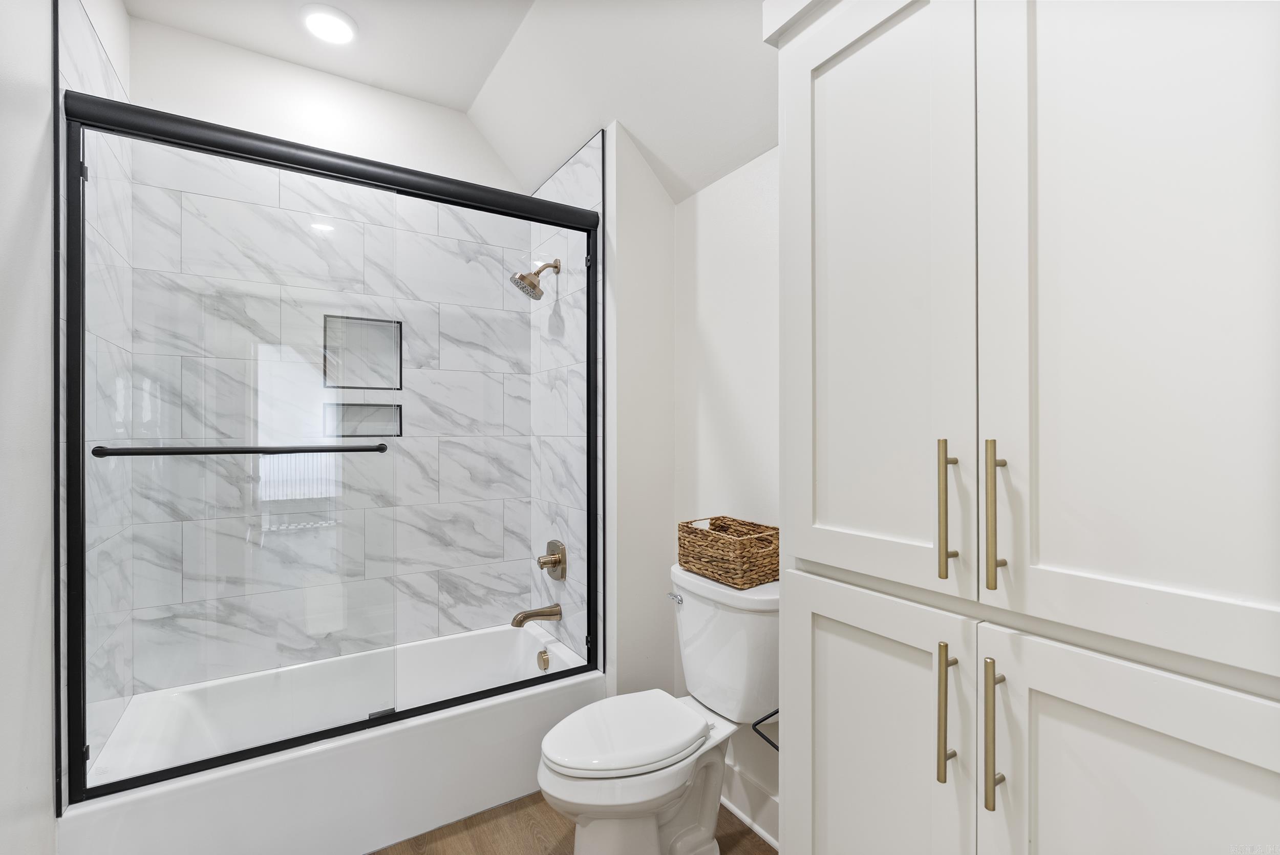 112 Lake Forest Shores Drive