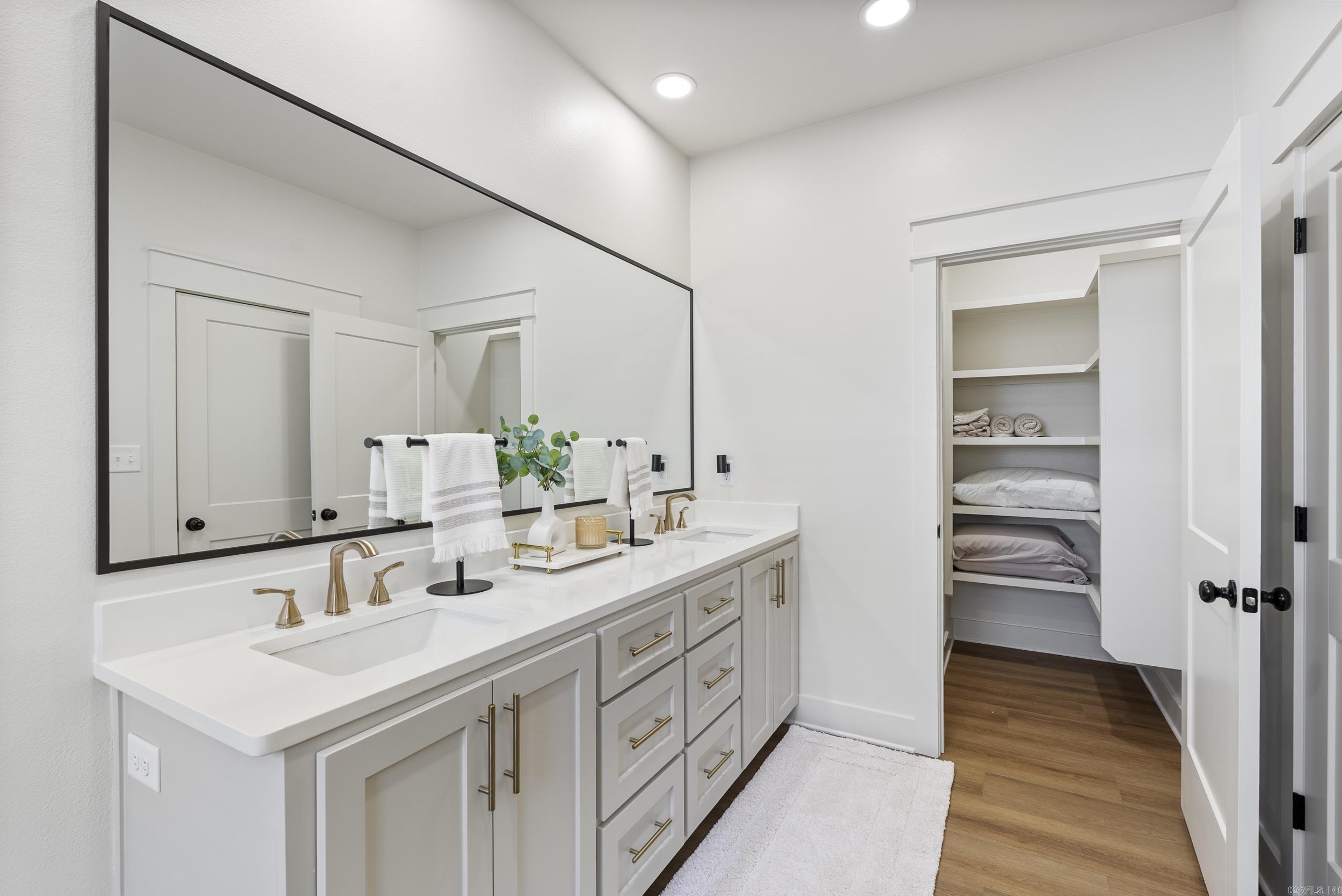 112 Lake Forest Shores Drive