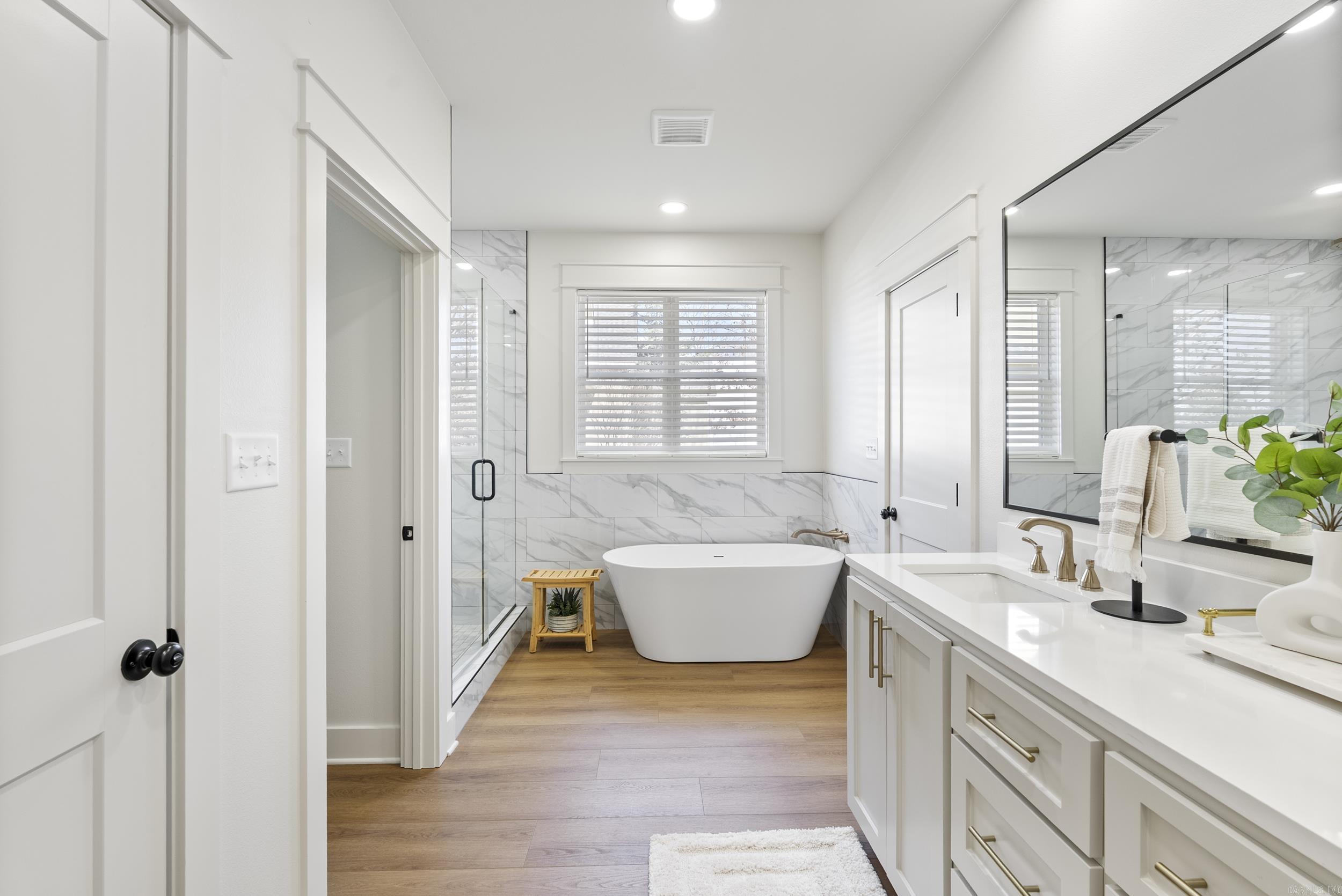 112 Lake Forest Shores Drive