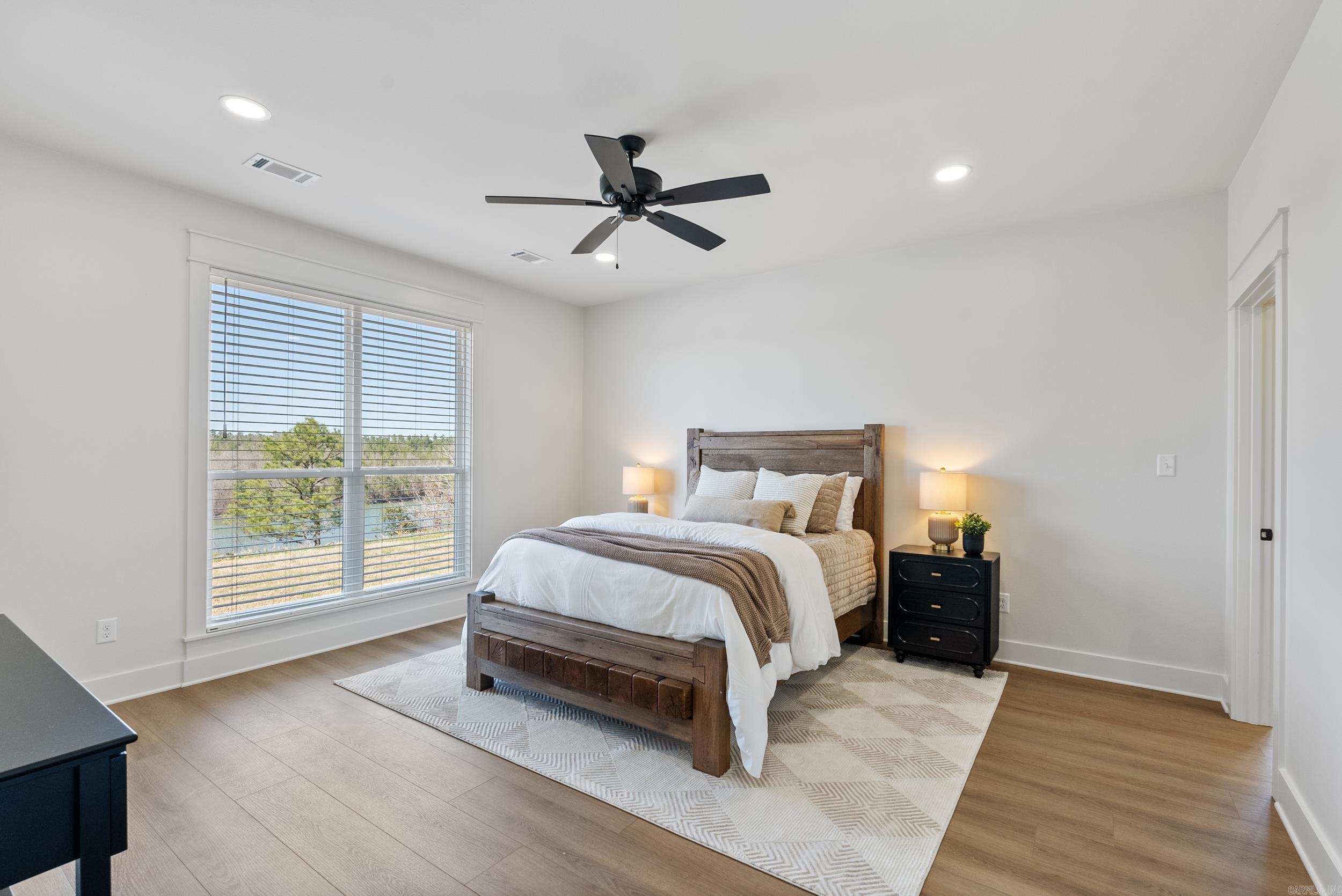 112 Lake Forest Shores Drive