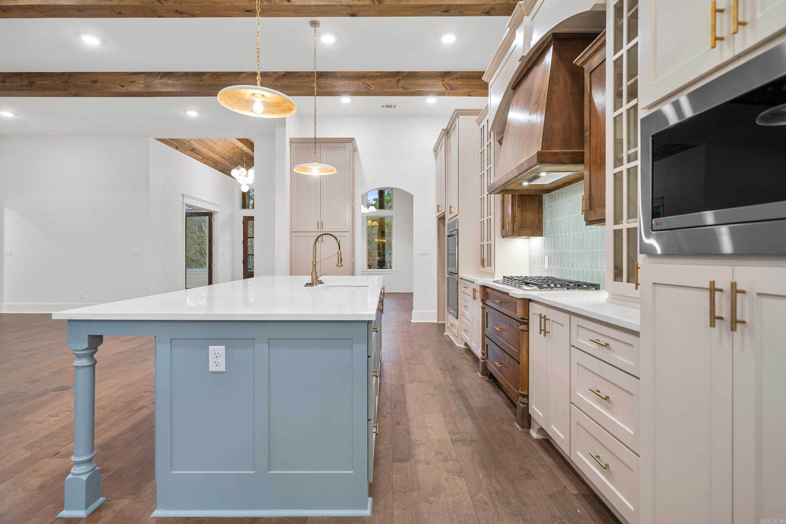 187 Waterview