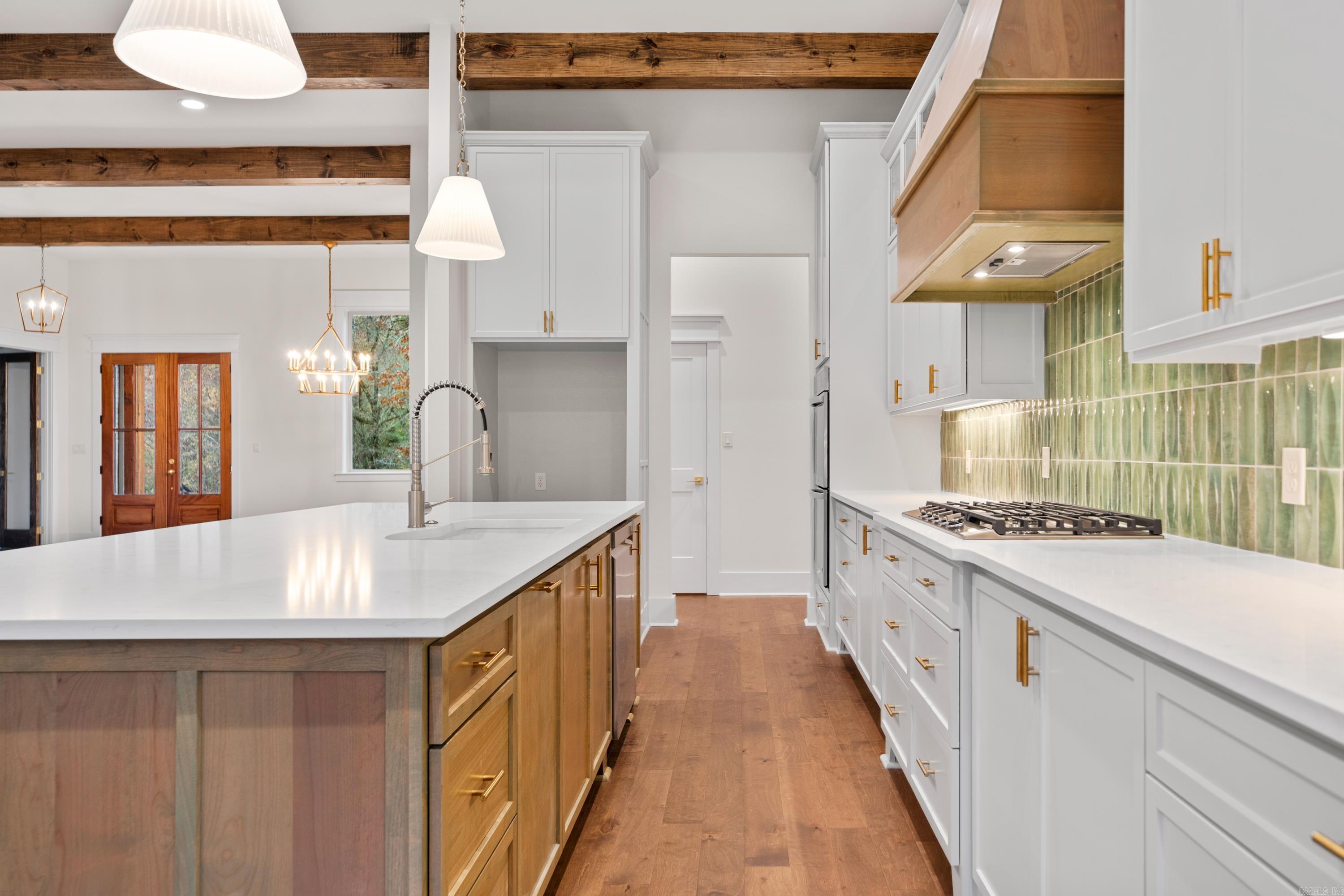 189 Waterview