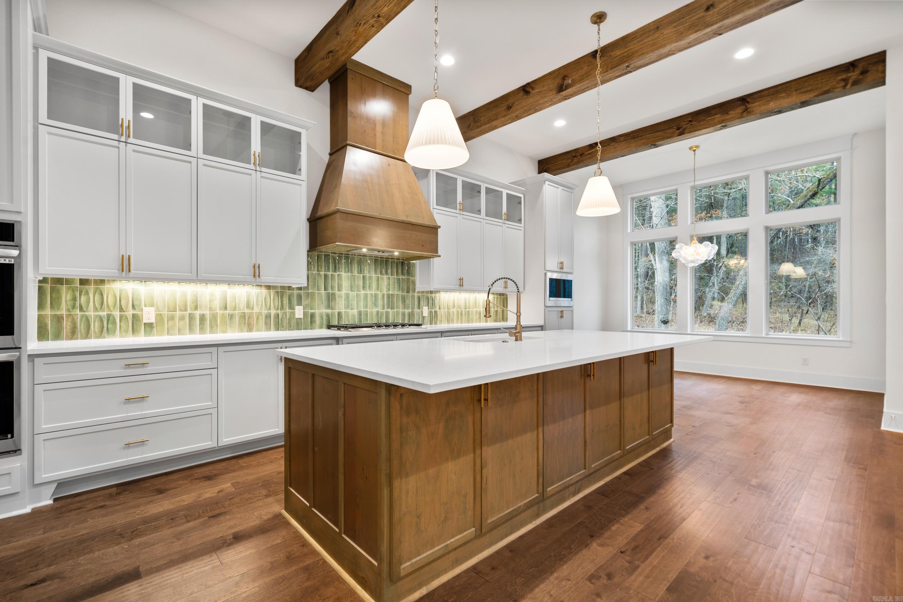 189 Waterview