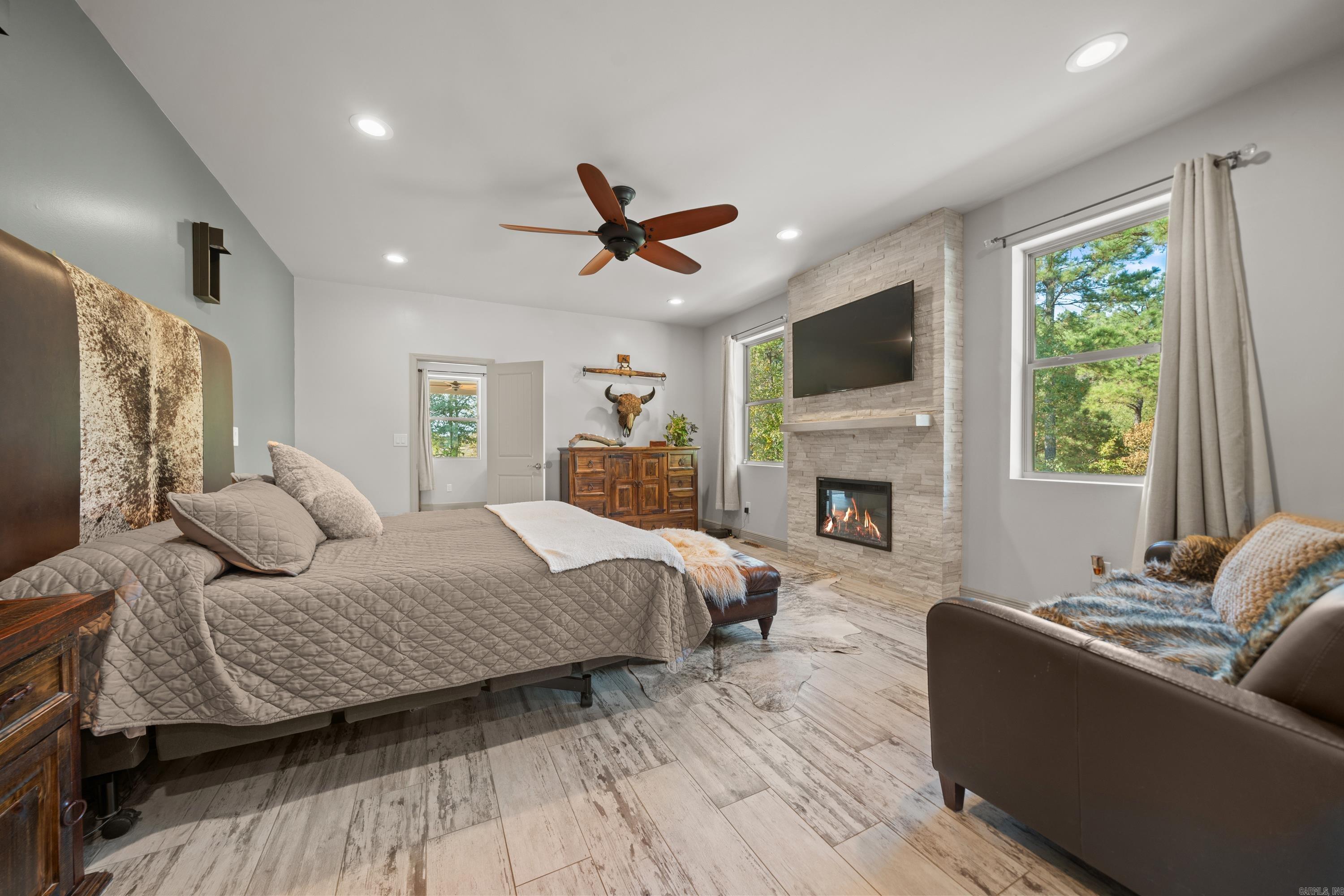 118 Rustic Ridge Court