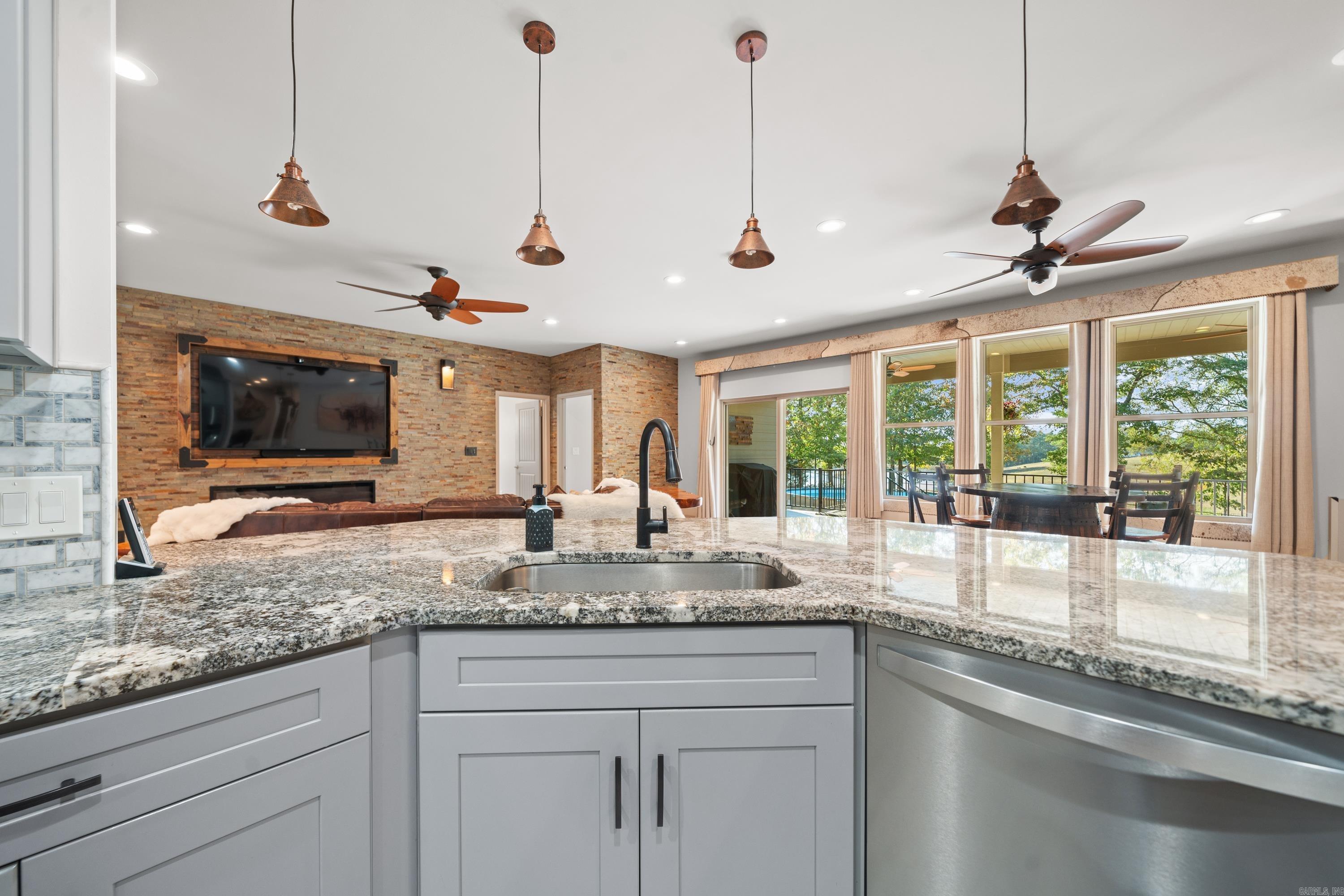 118 Rustic Ridge Court