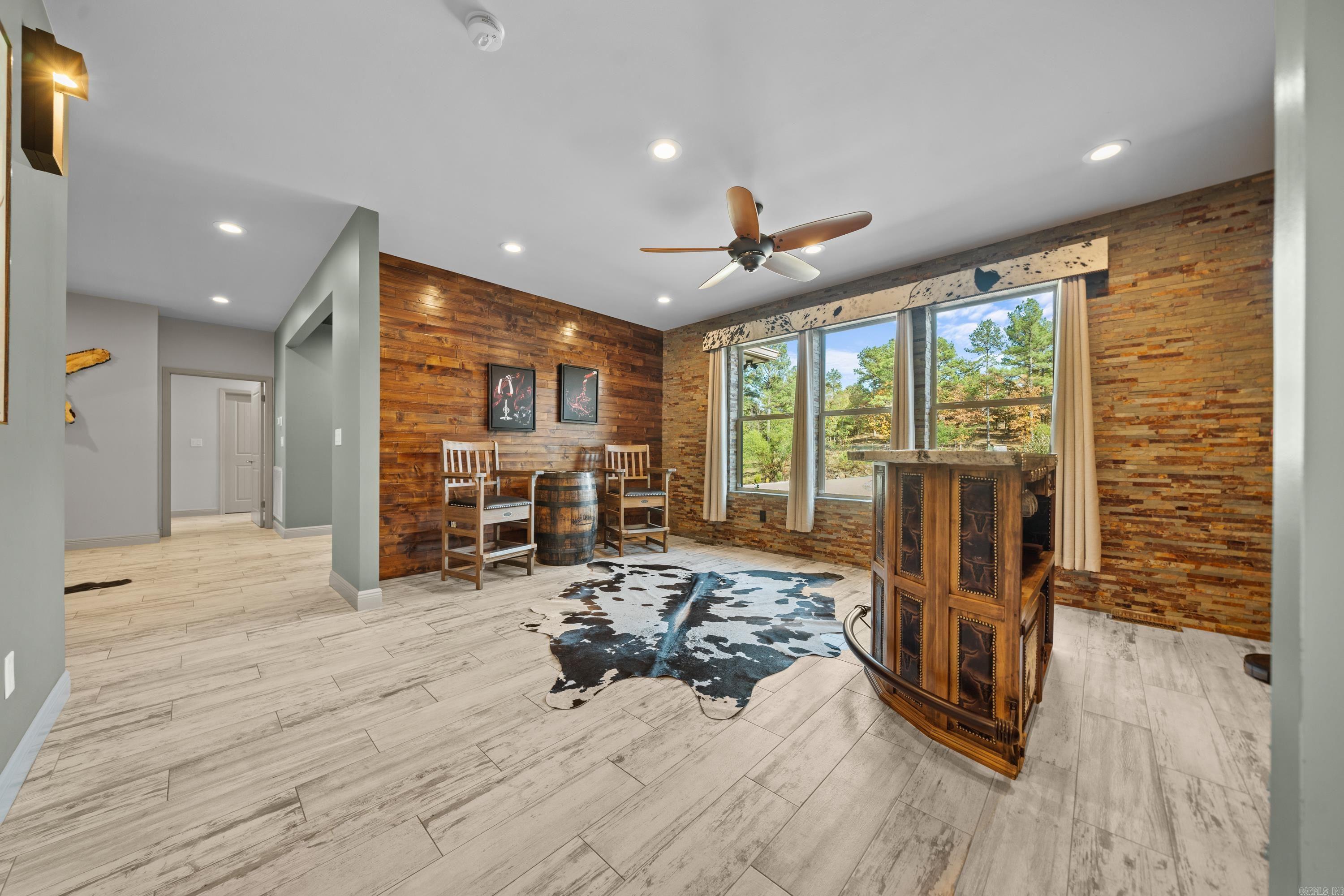 118 Rustic Ridge Court