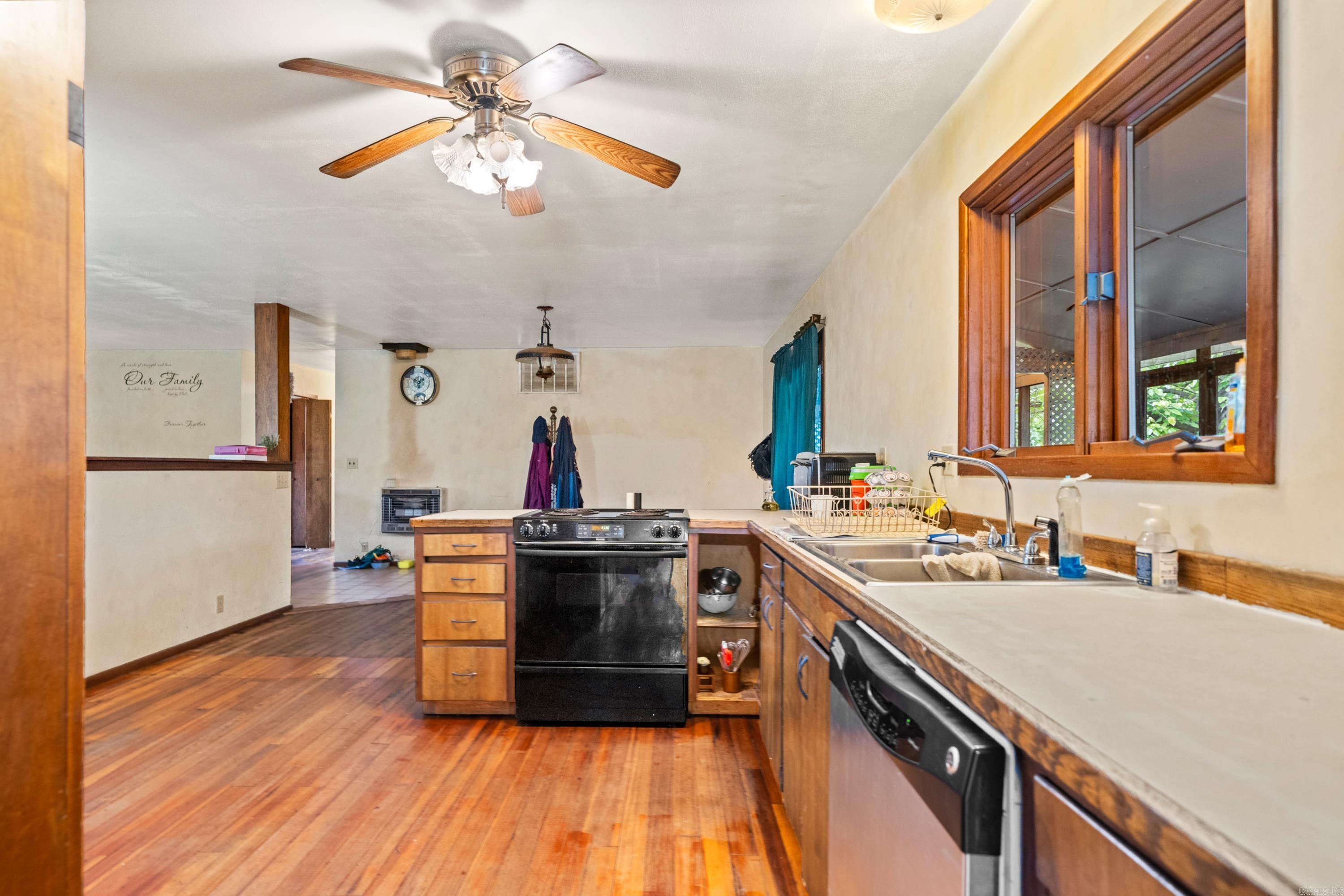 1613 Brady Mountain Road