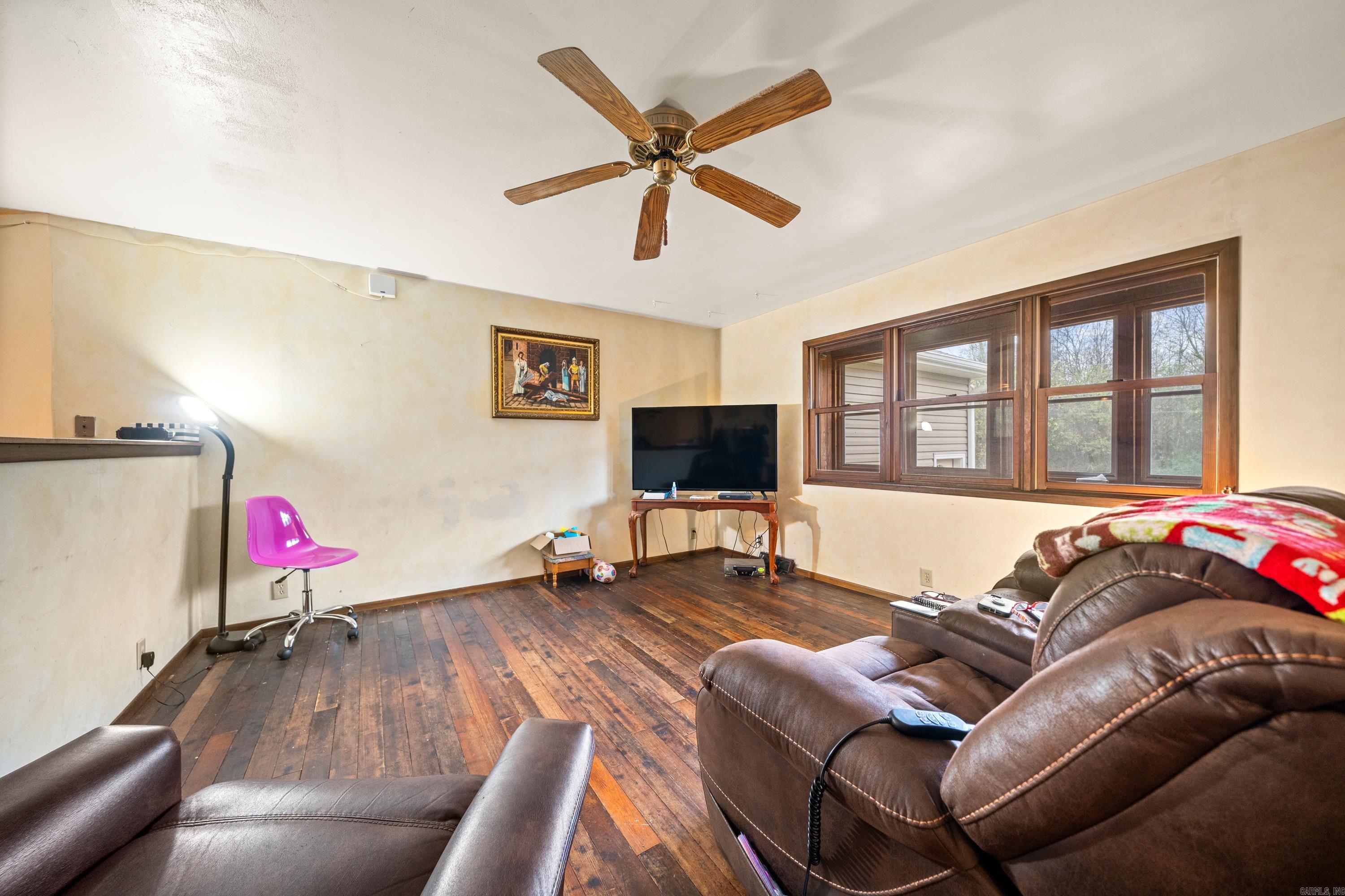 1613 Brady Mountain Road