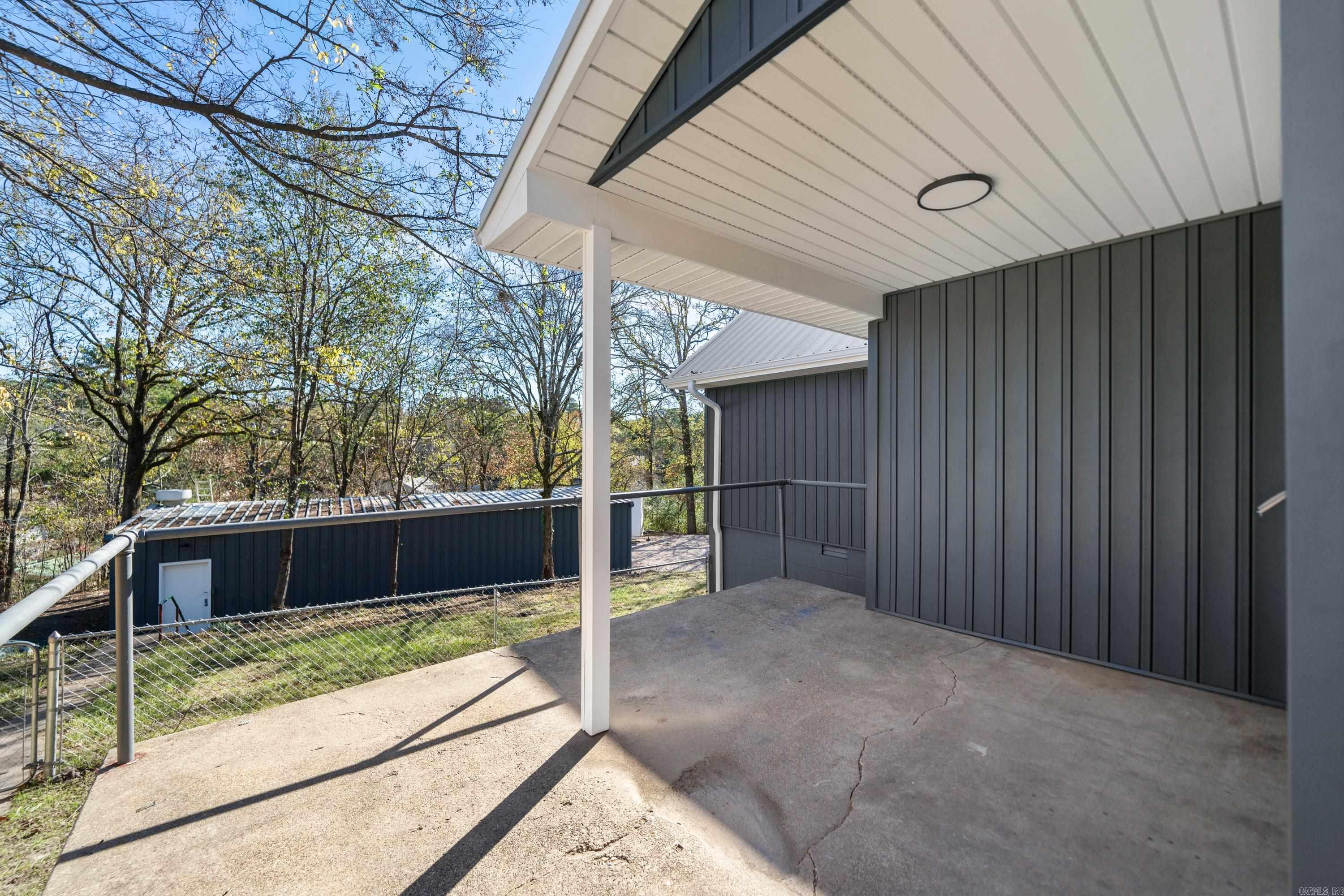 526 Burchwood Bay Road