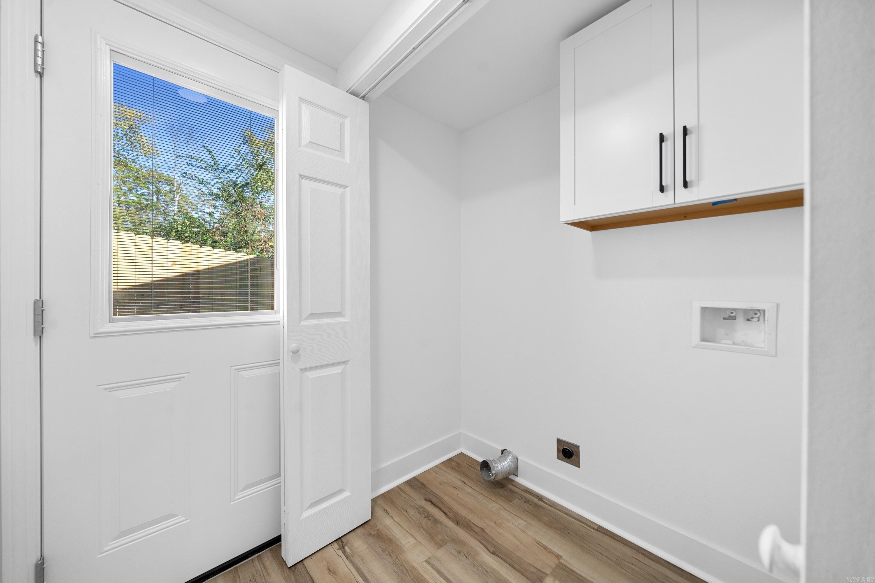 526 Burchwood Bay Road