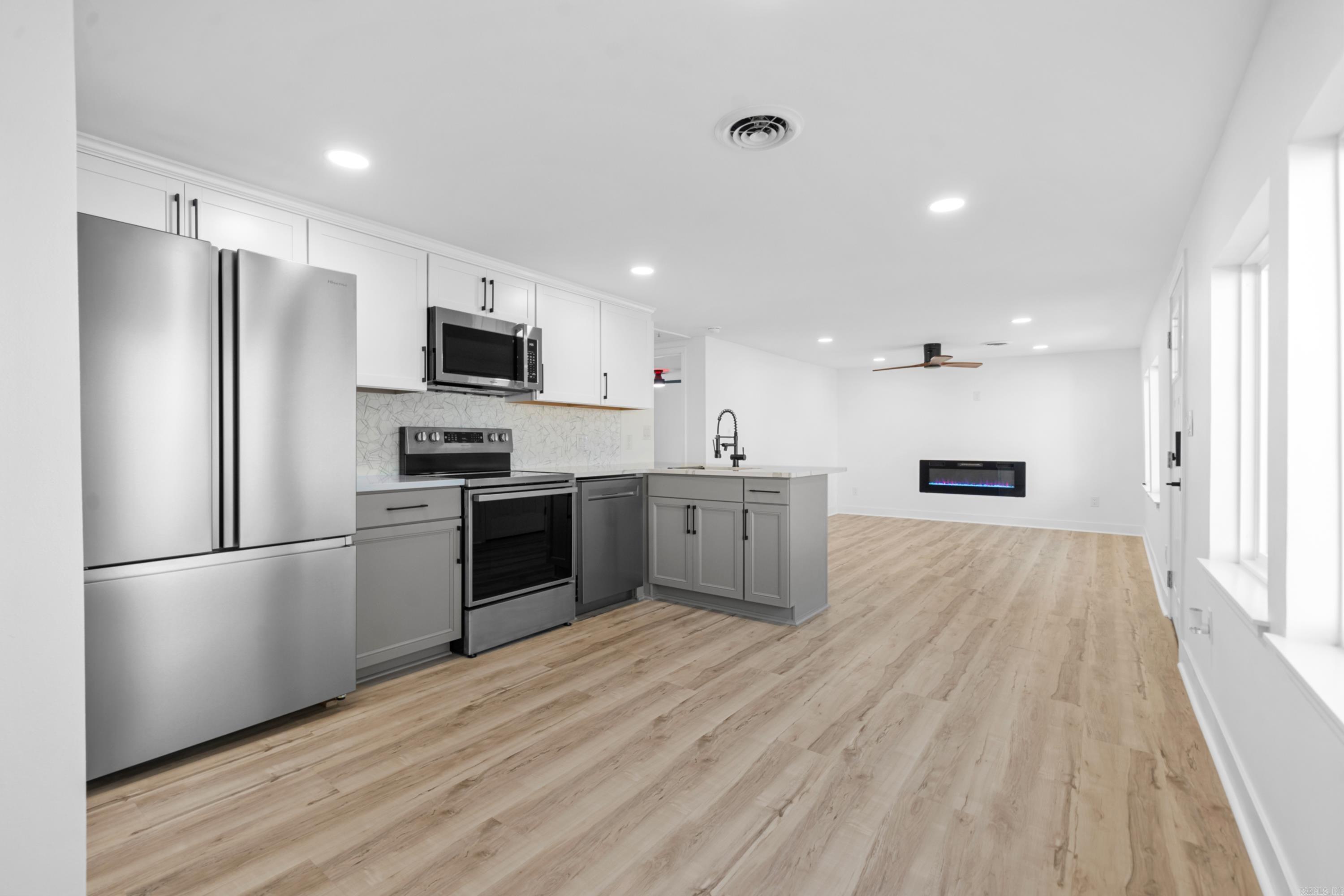 526 Burchwood Bay Road