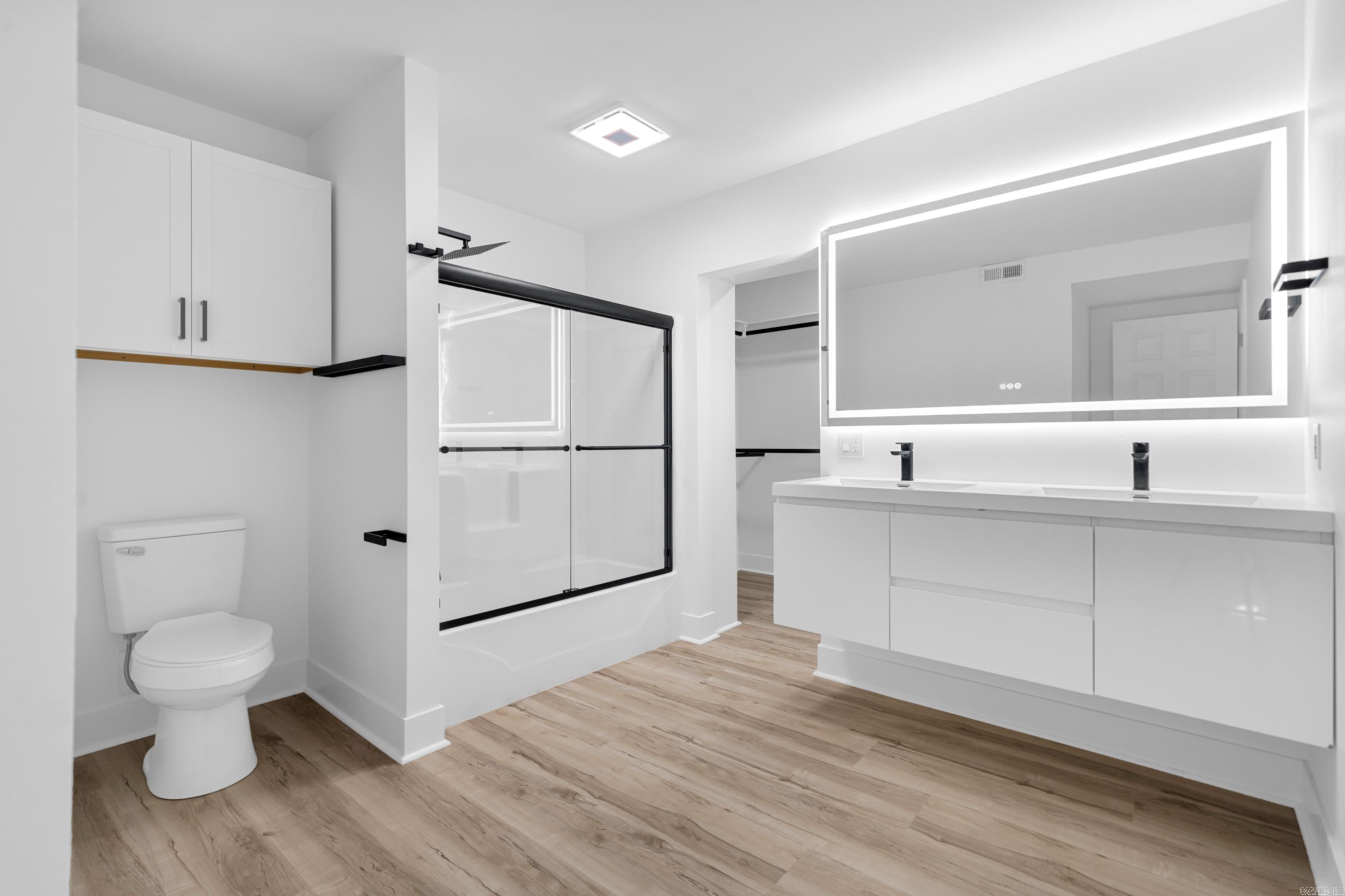 526 Burchwood Bay Road