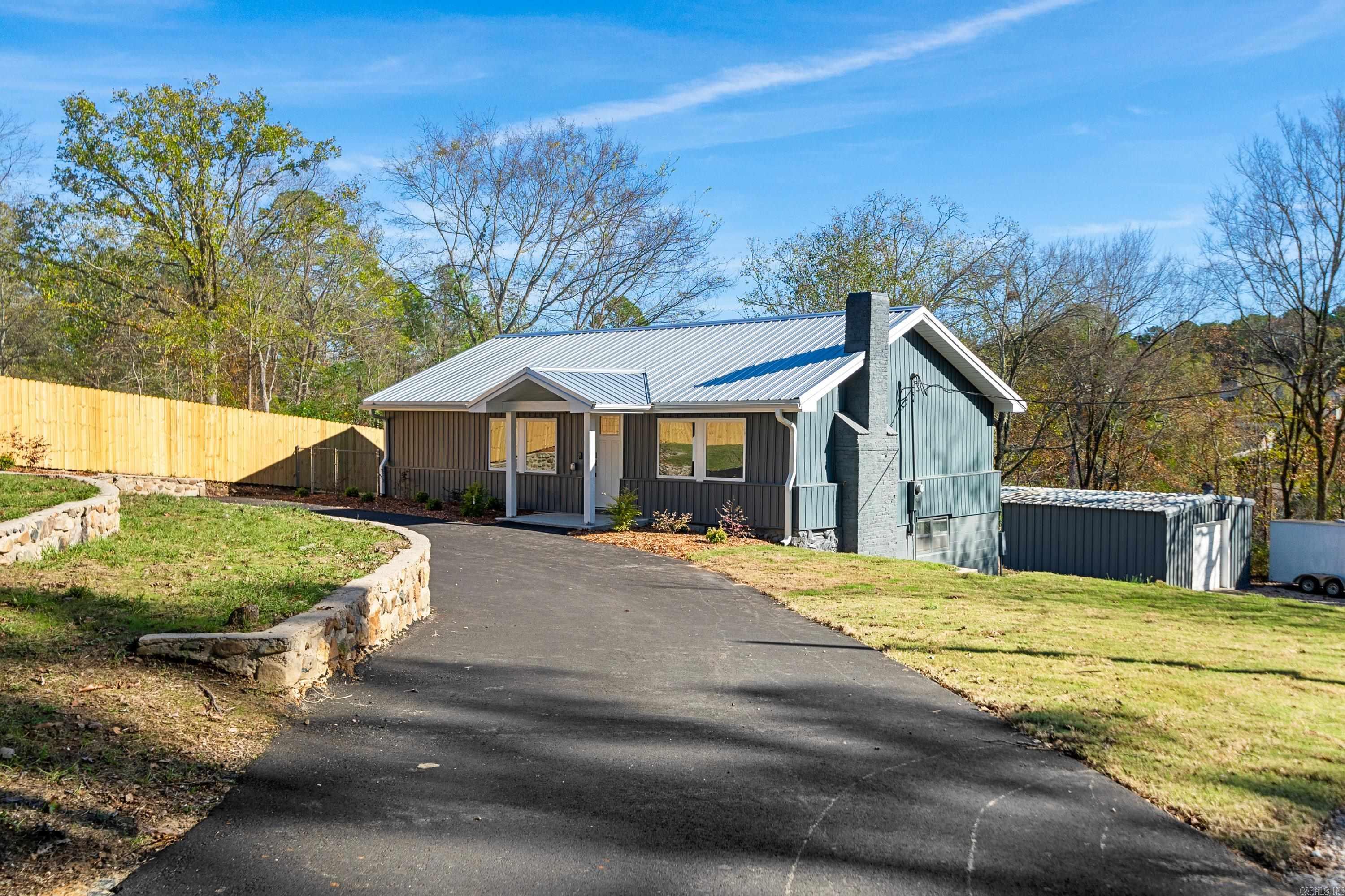 526 Burchwood Bay Road