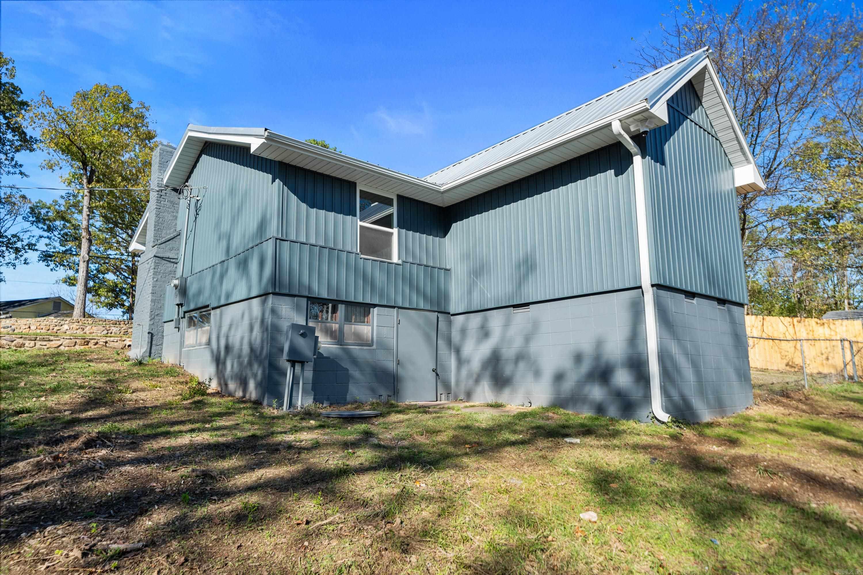 526 Burchwood Bay Road