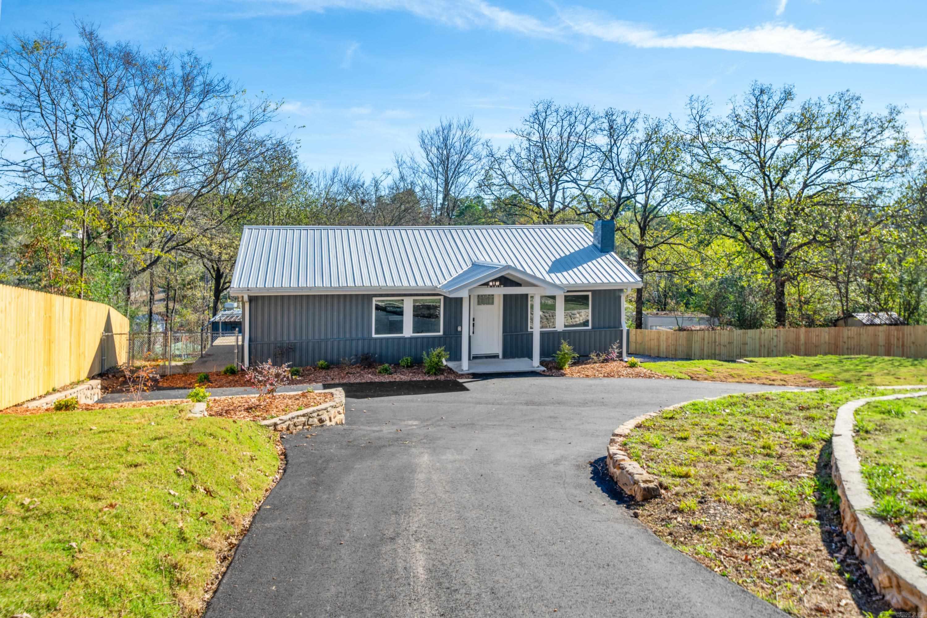 526 Burchwood Bay Road