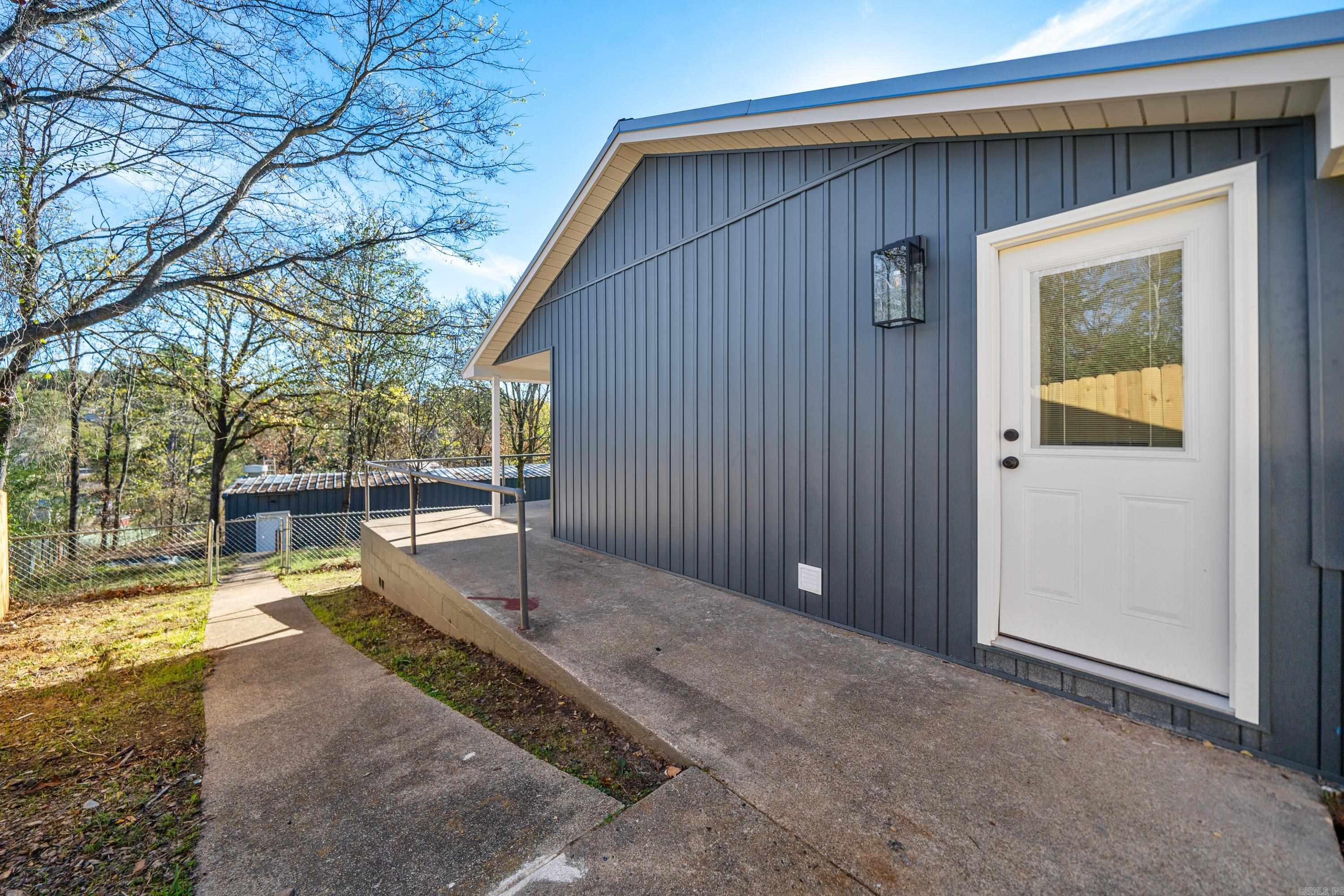 526 Burchwood Bay Road