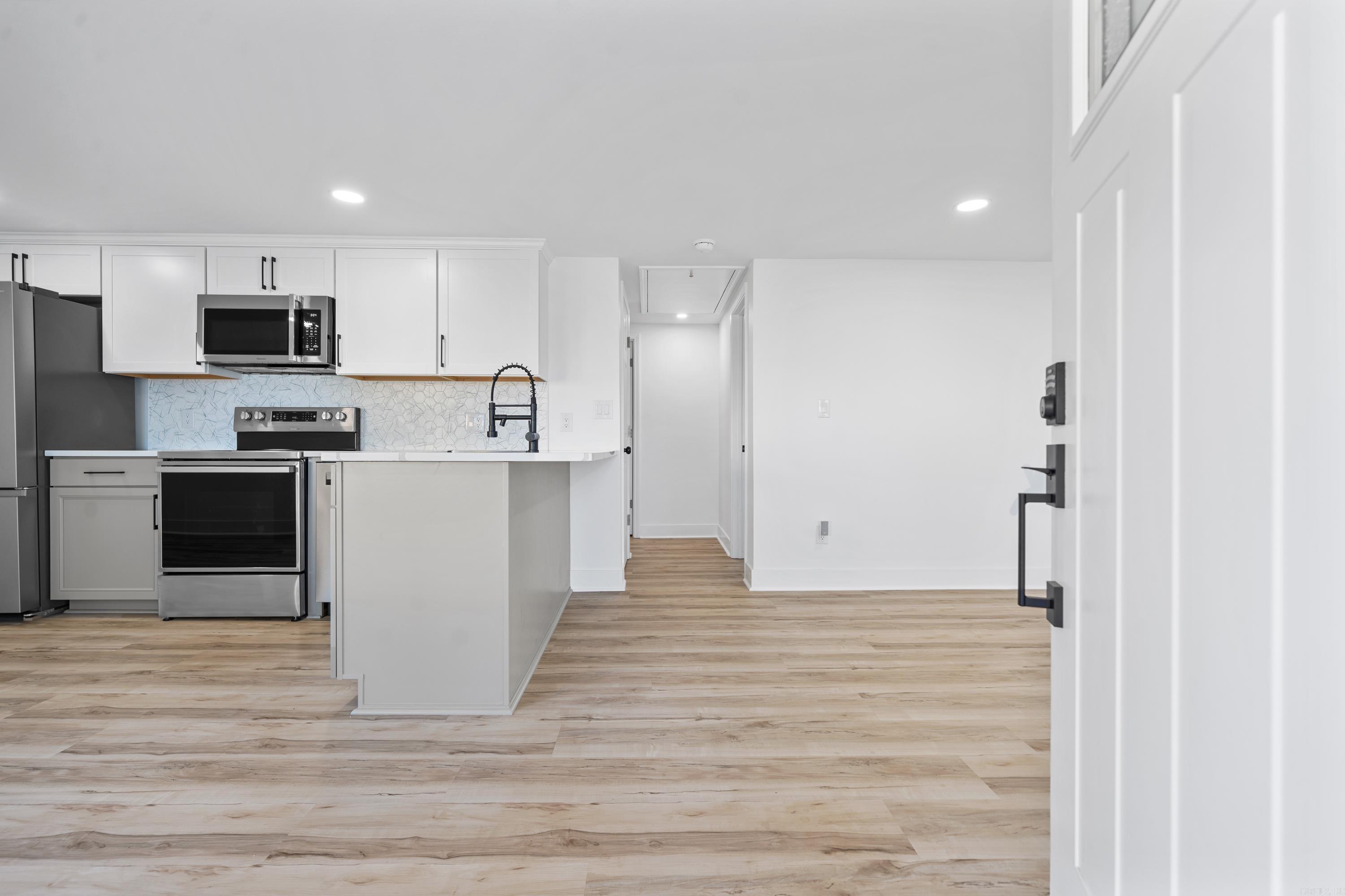 526 Burchwood Bay Road