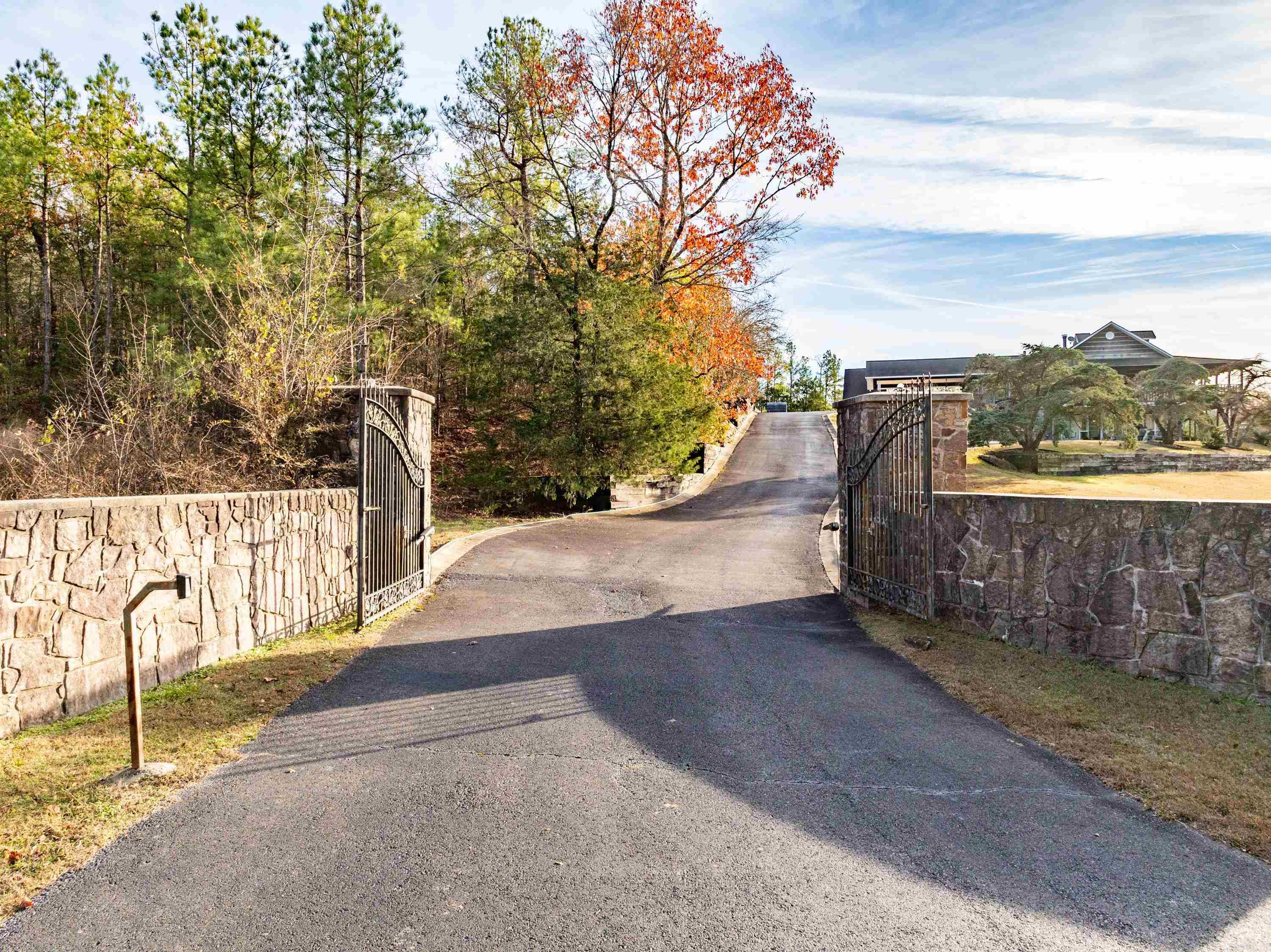 2399 Old Bear Road