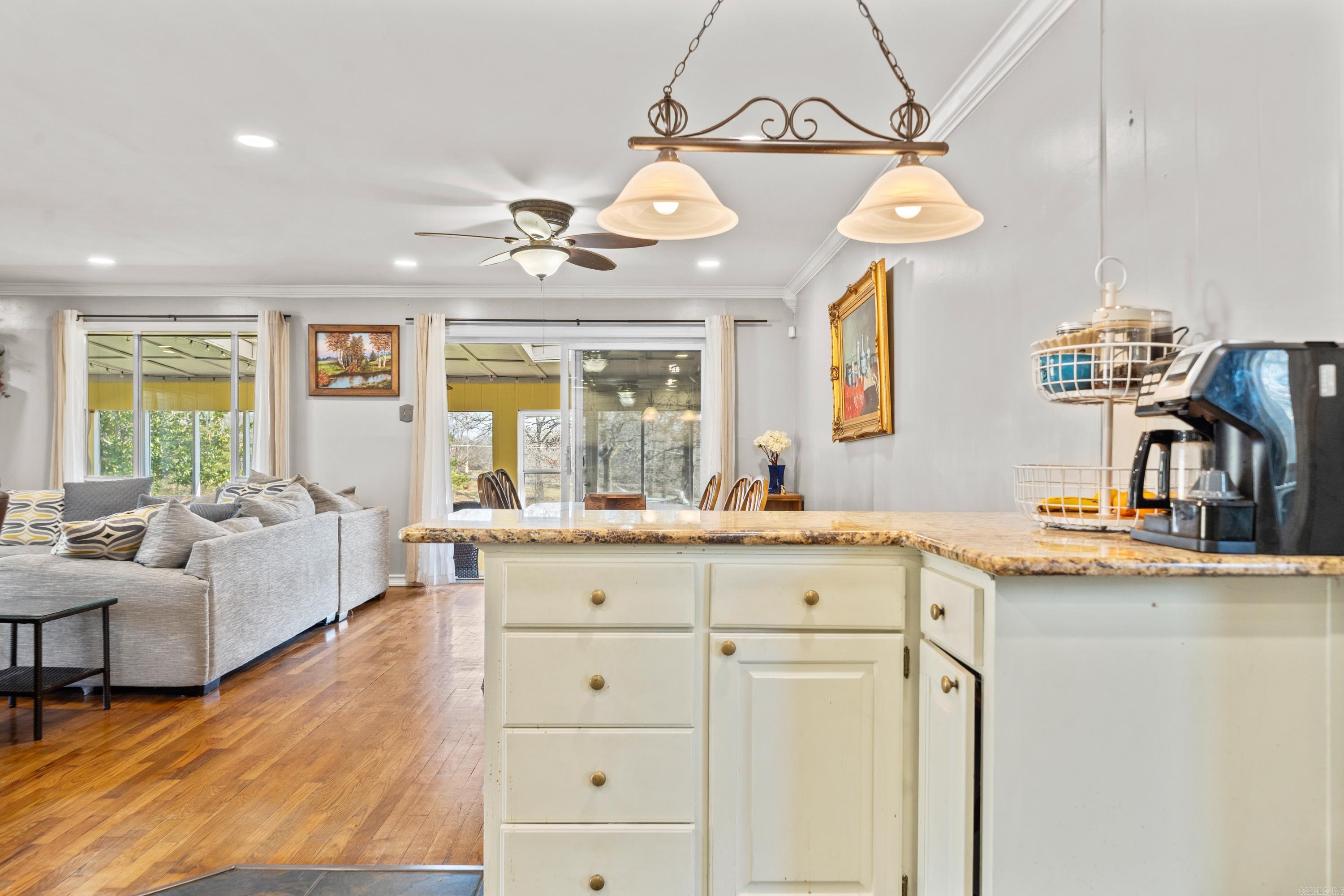 229 Lansend Lane