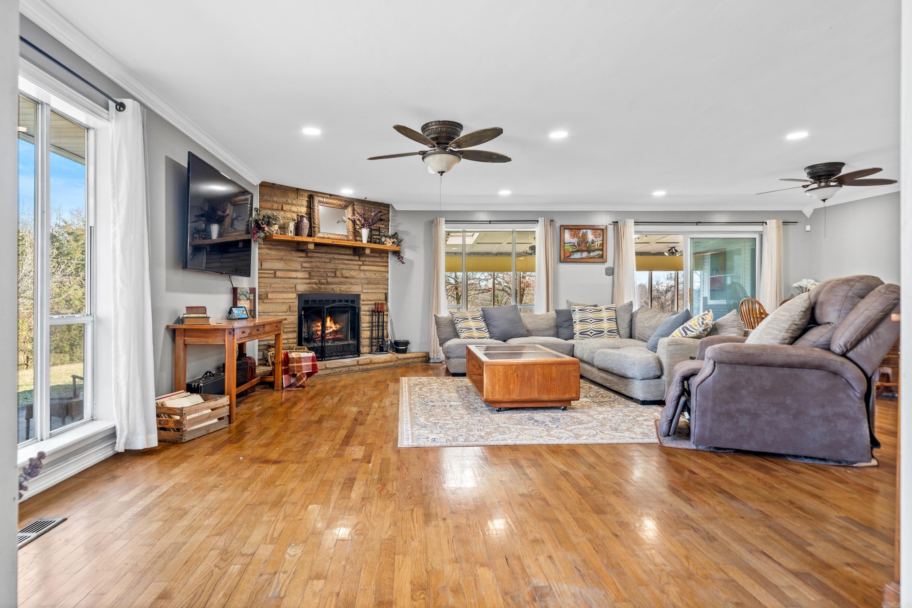 229 Lansend Lane