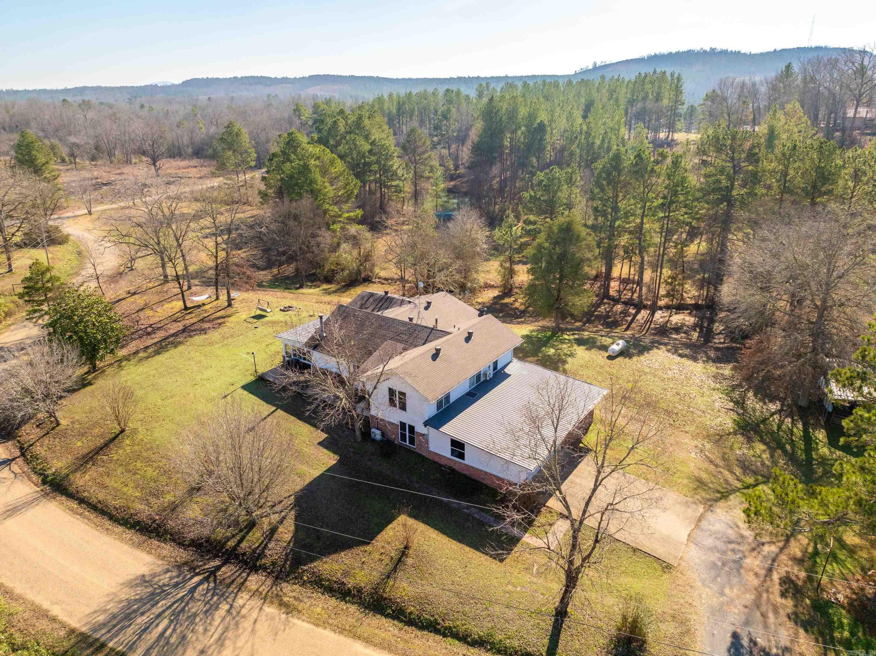 229 Lansend Lane