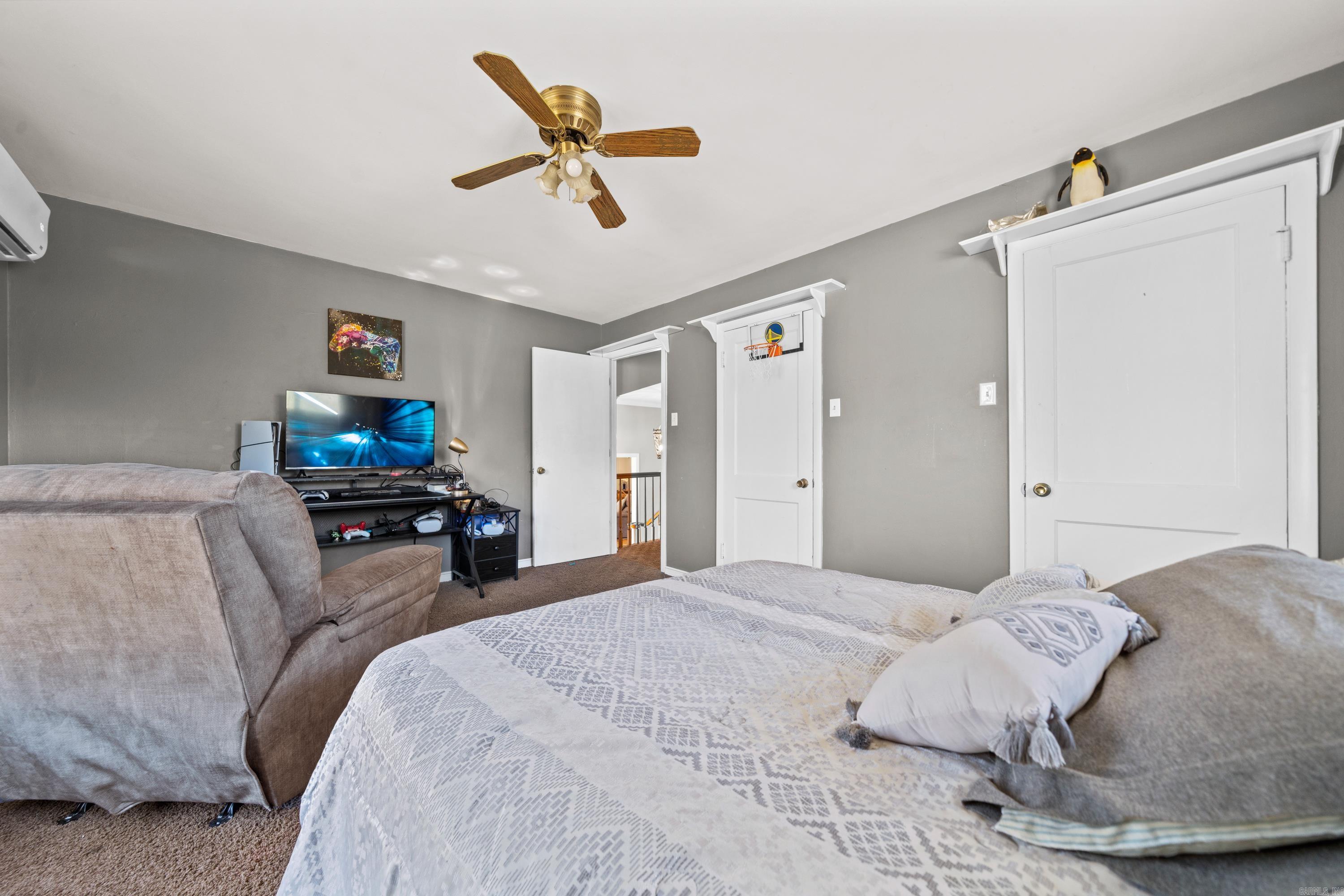 229 Lansend Lane