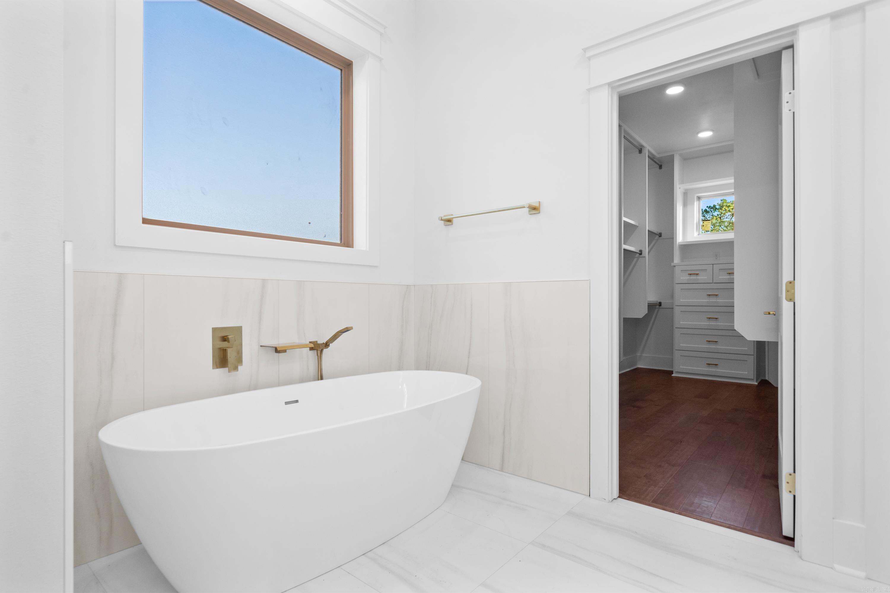 185 Waterview