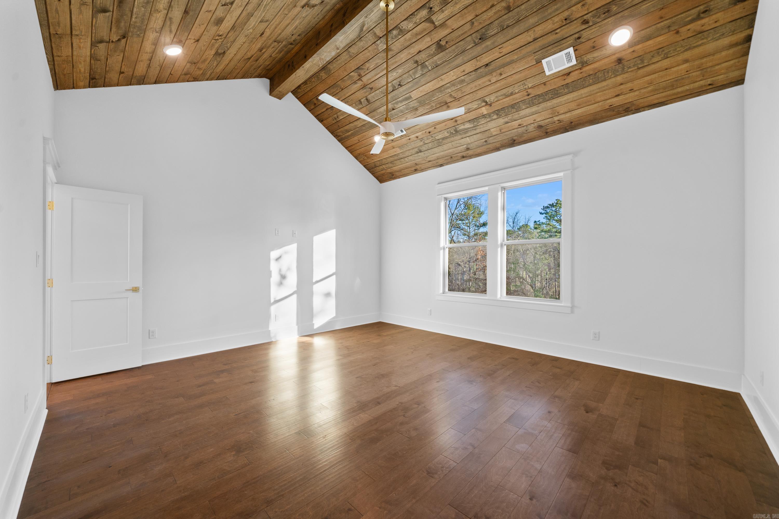 185 Waterview