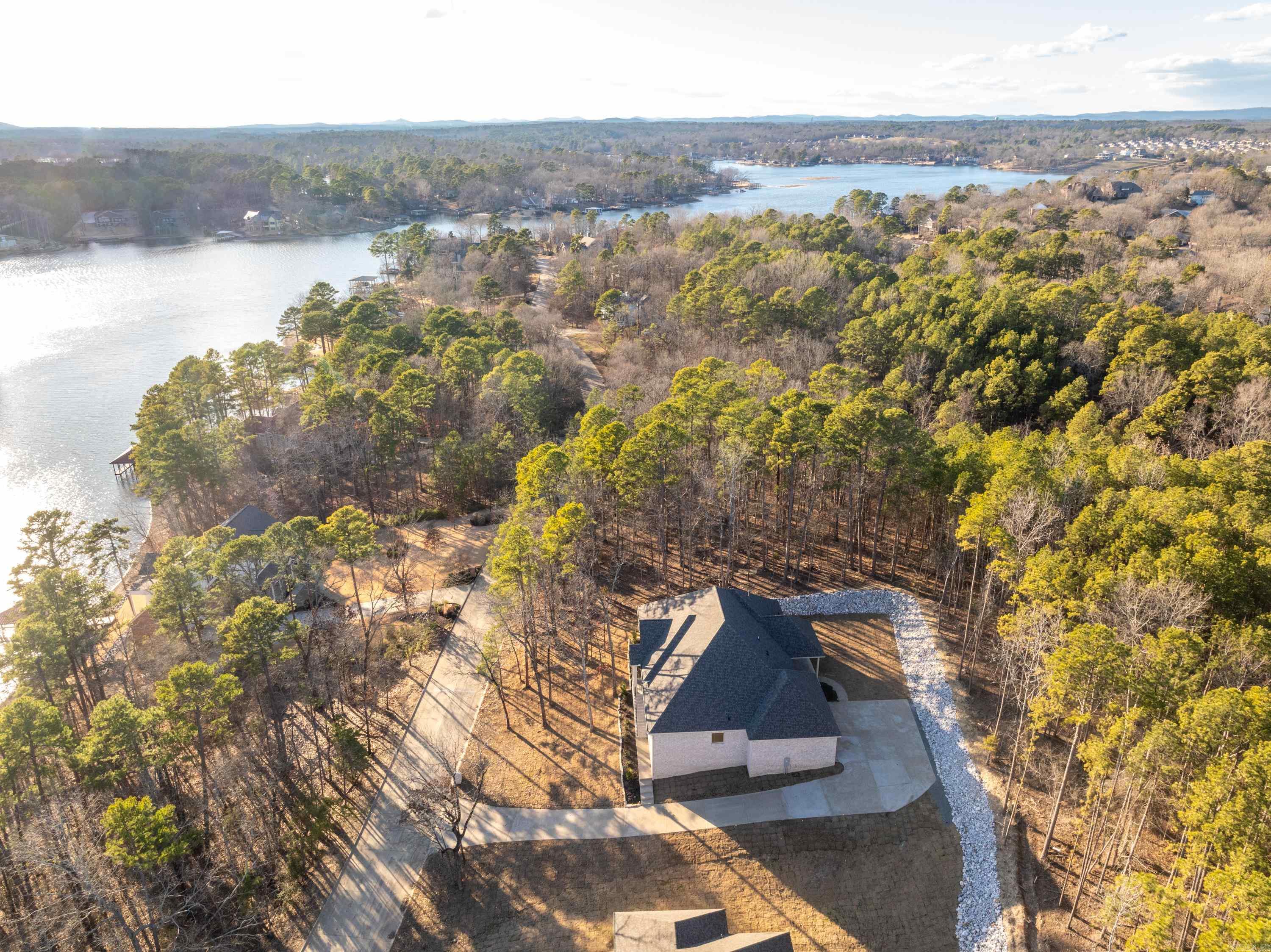 185 Waterview